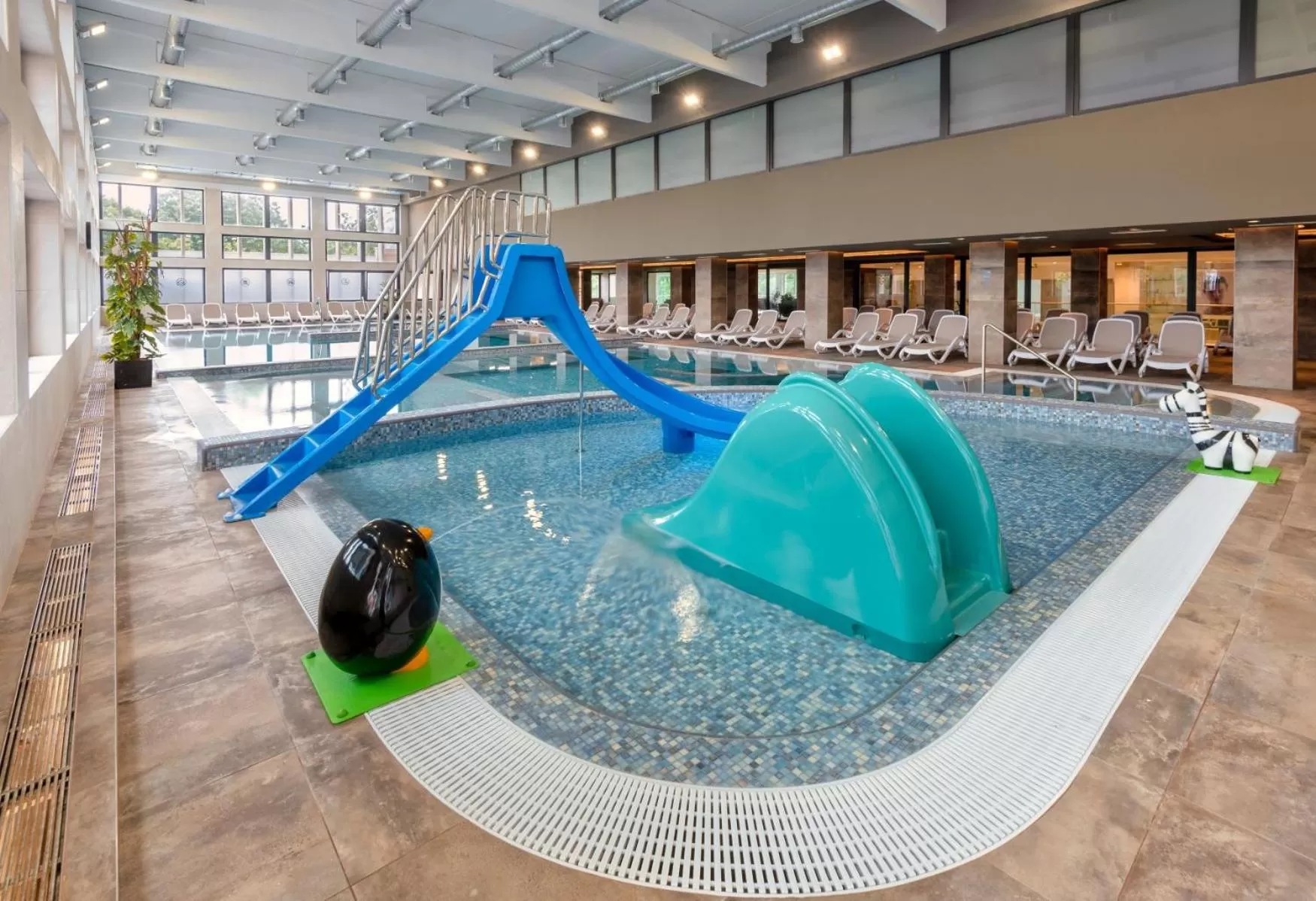 Swimming pool in Hunguest Hotel Bál Resort