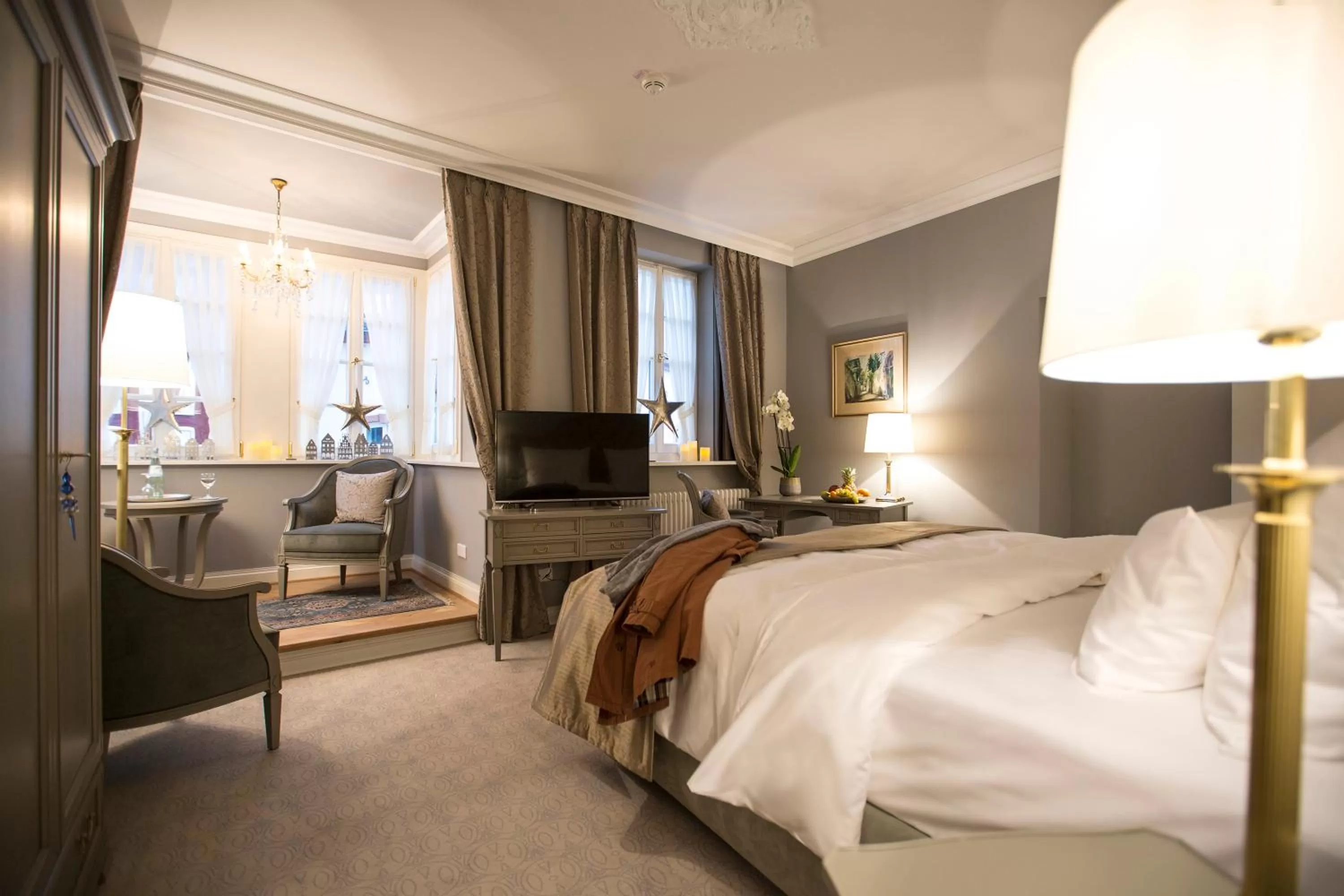 Nearby landmark, Bed in Romantik Hotel Zur Glocke