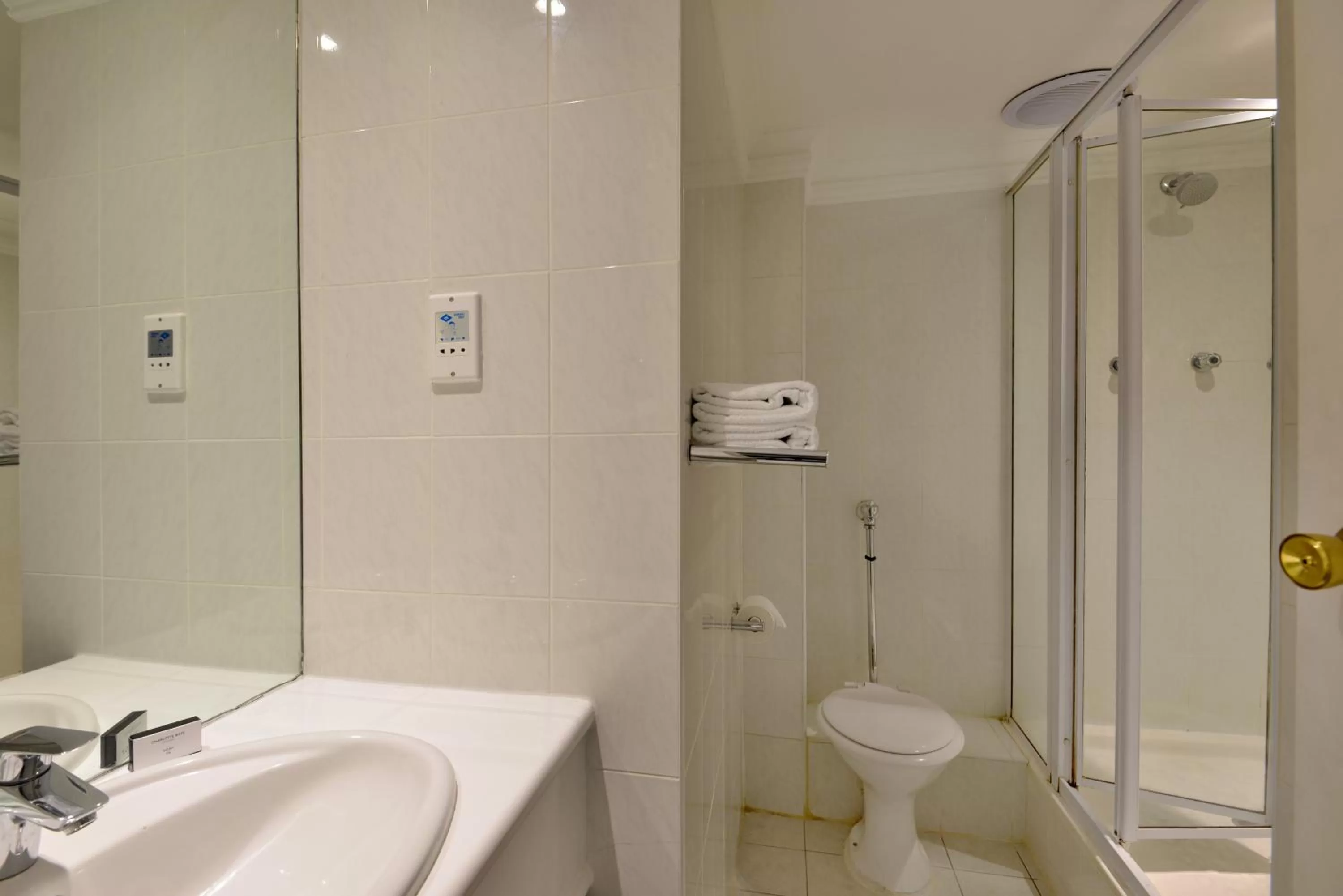 The Capetonian - Halal