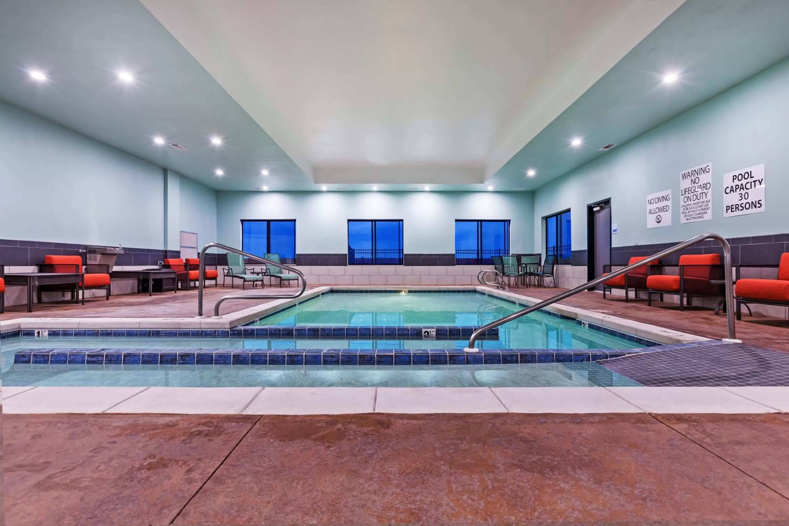 Swimming pool in Holiday Inn Express & Suites Perryton by IHG