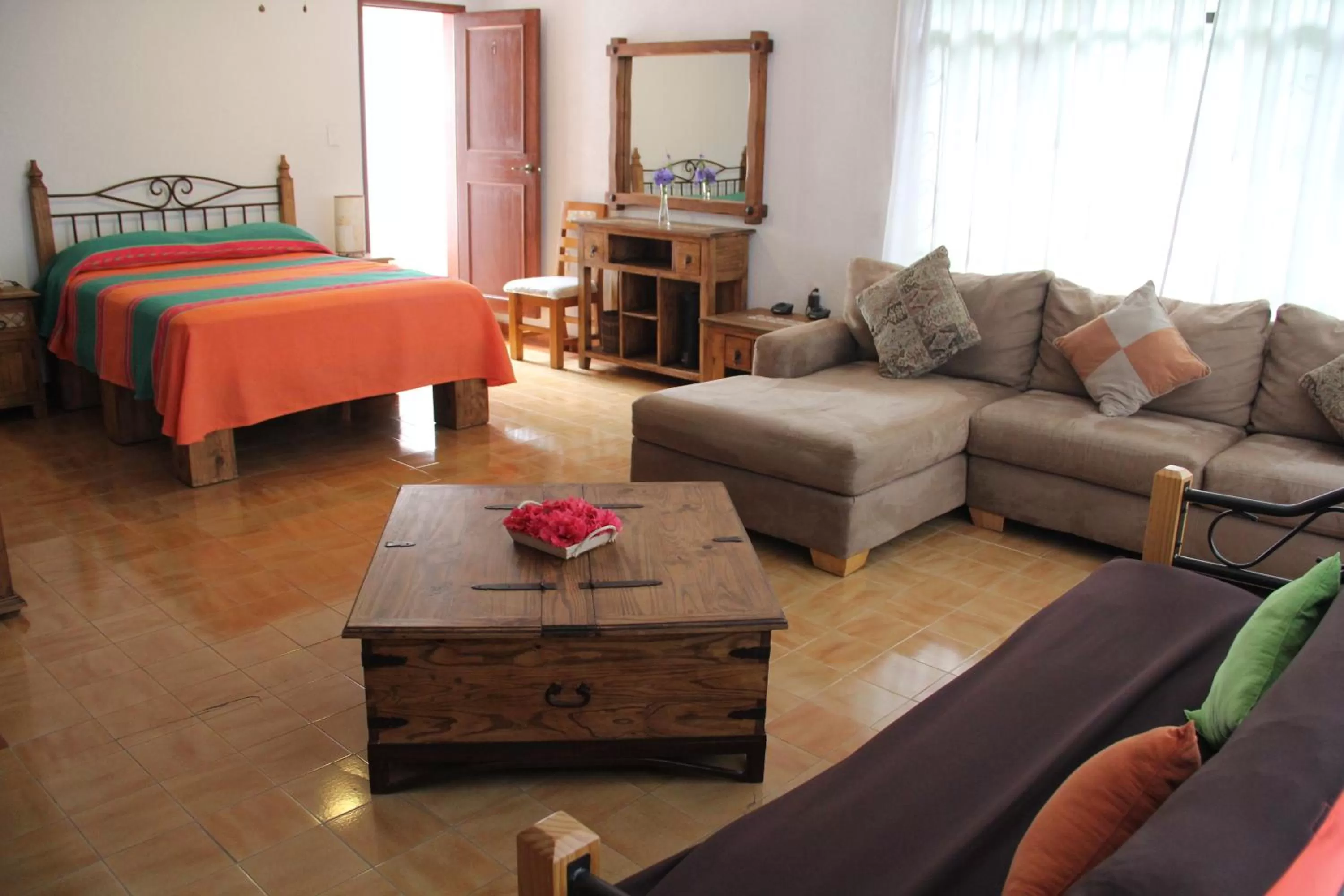 Photo of the whole room in Hotel La Villa Real