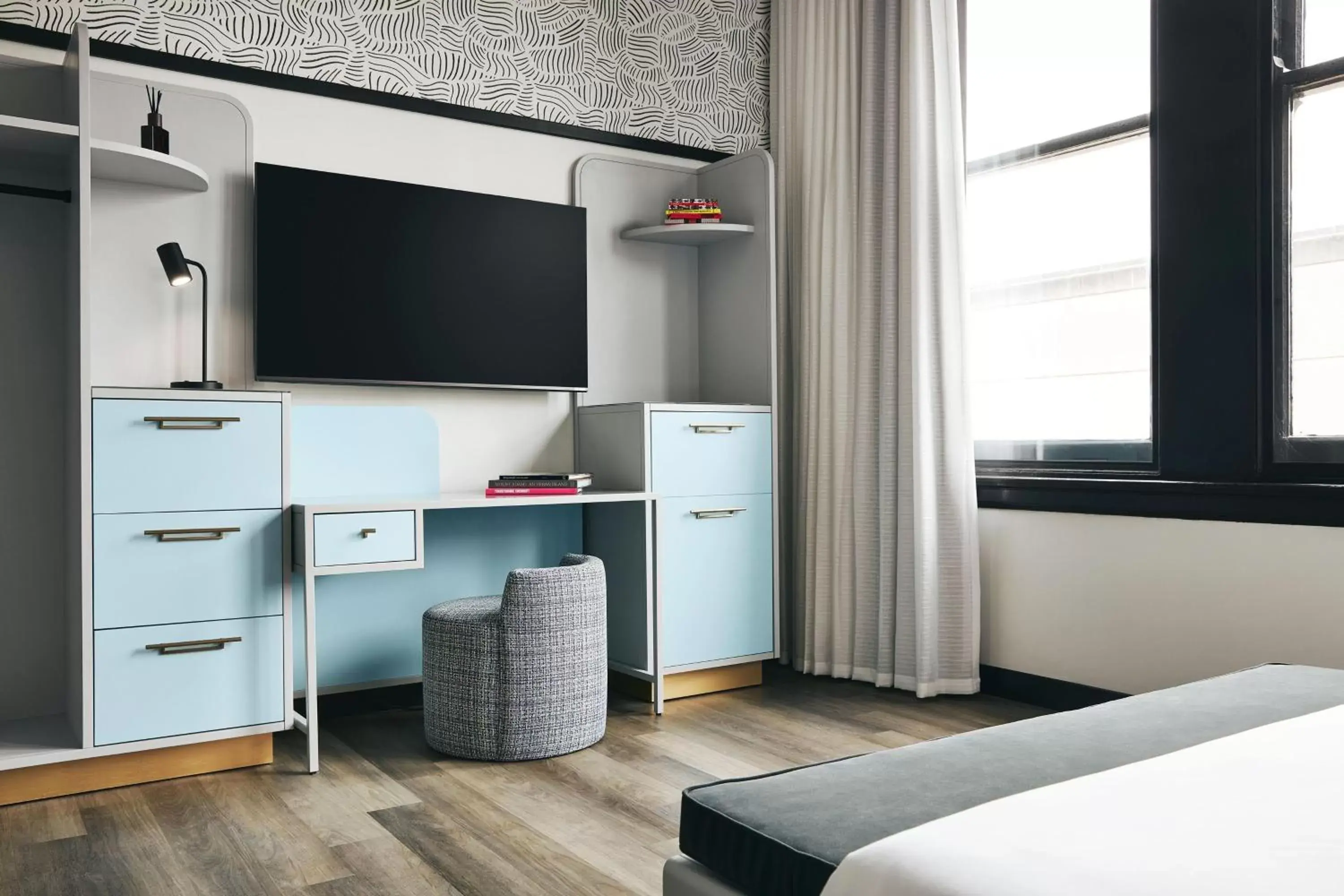 Double Room with Two Double Beds - Hearing Accessible in Kinley Cincinnati Downtown, a Tribute Portfolio Hotel Double Room with Two Double Beds - Hearing Accessible in Kinley Cincinnati Downtown, a Tribute Portfolio Hotel