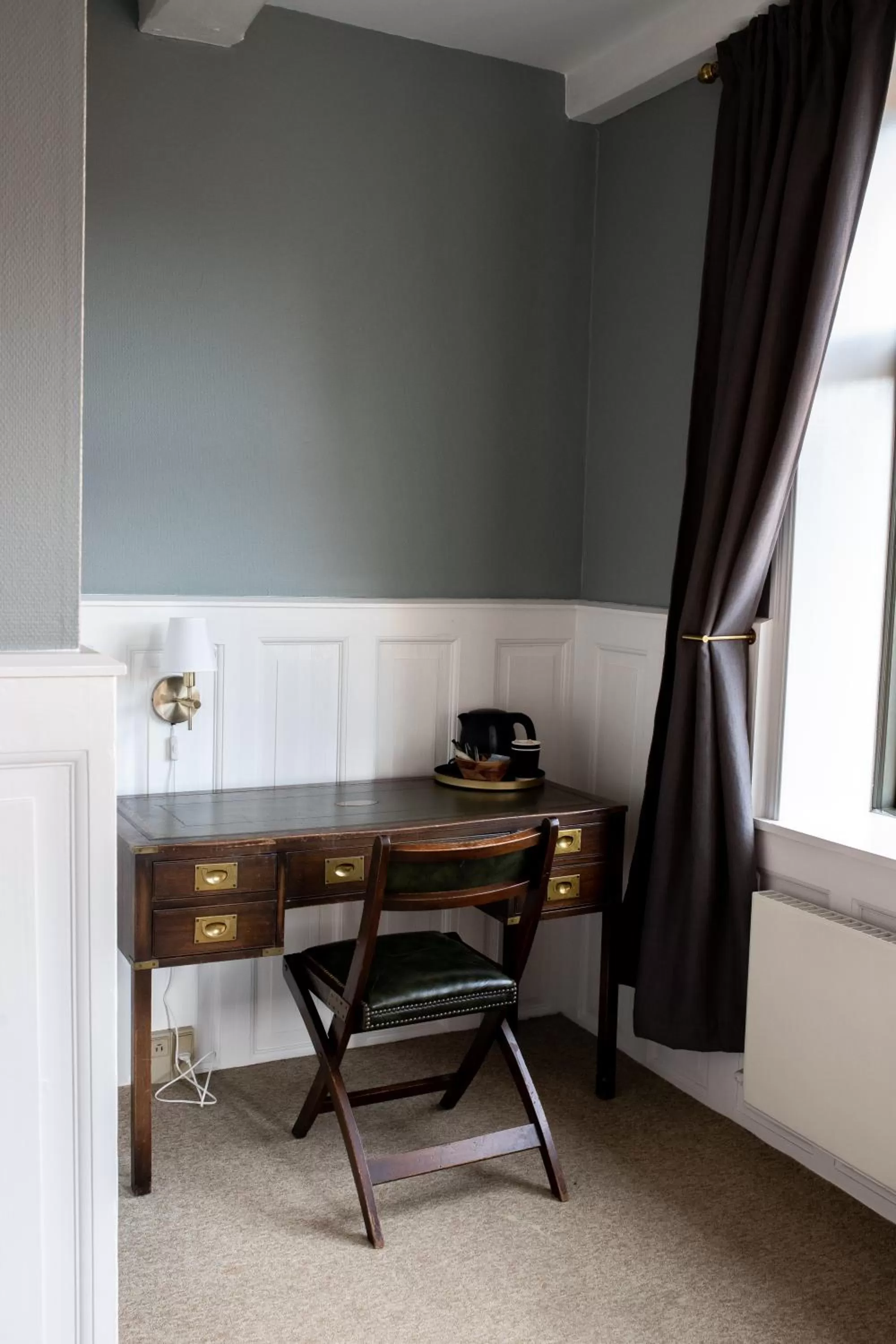 Coffee/tea facilities in Hotel Hamlet