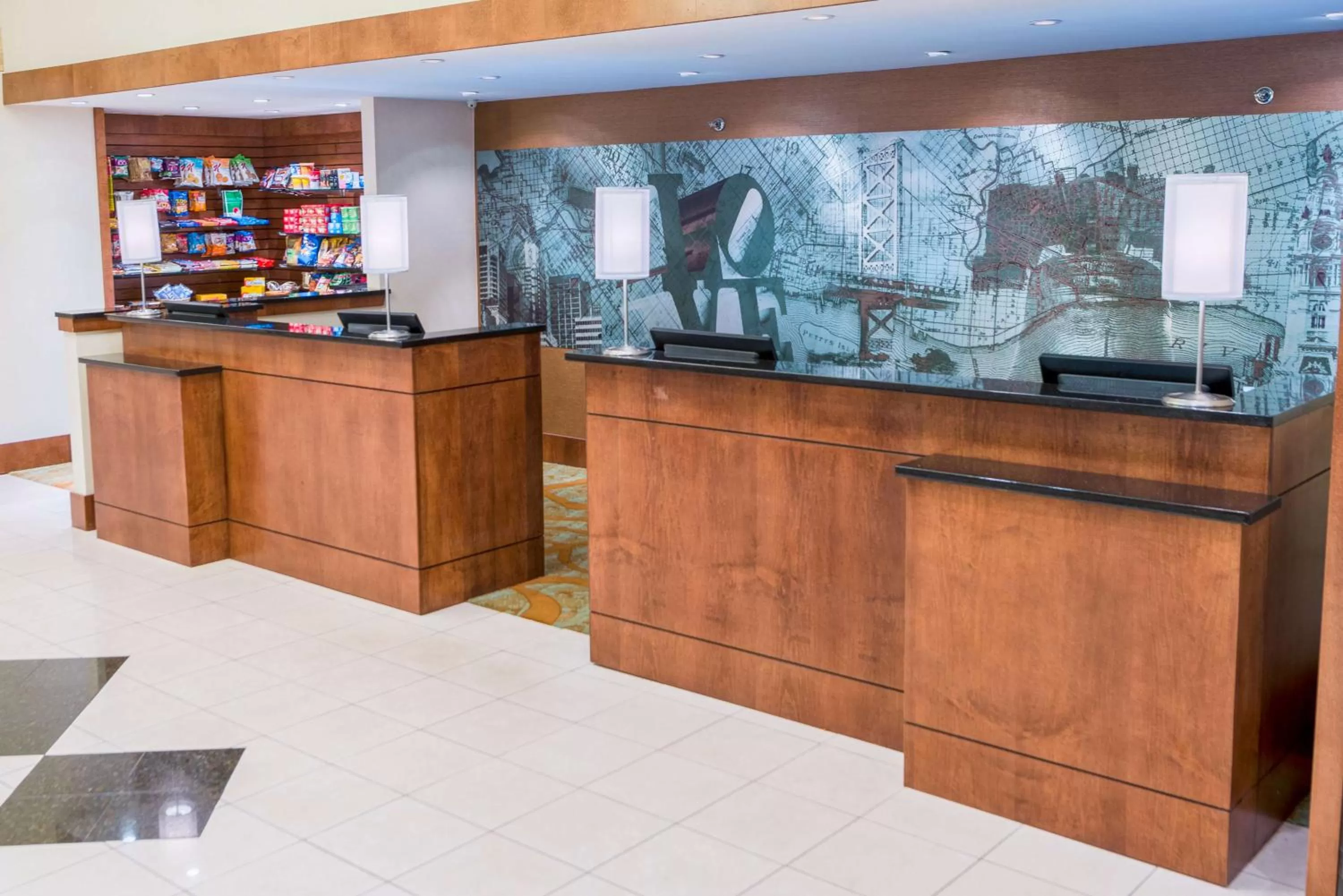 Lobby or reception in DoubleTree by Hilton Philadelphia Airport