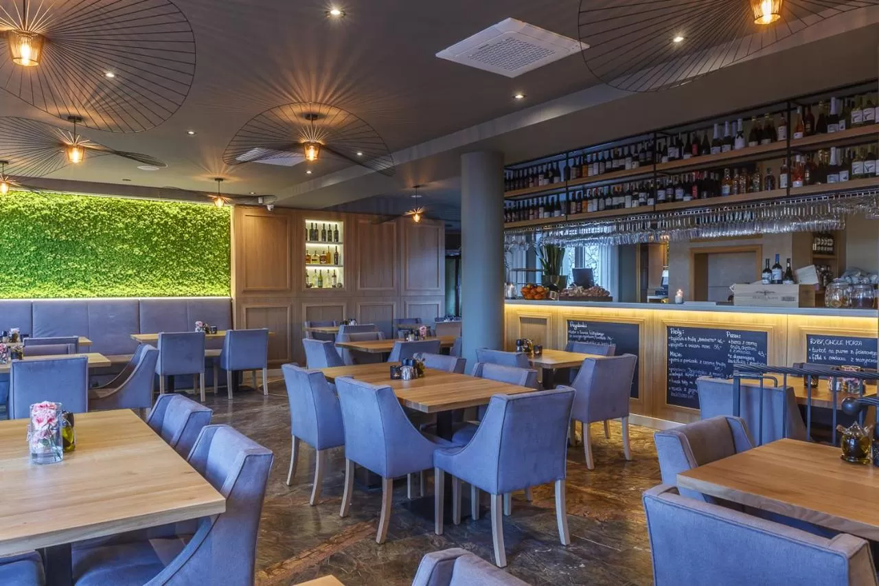 Food and drinks in Villa Palladium