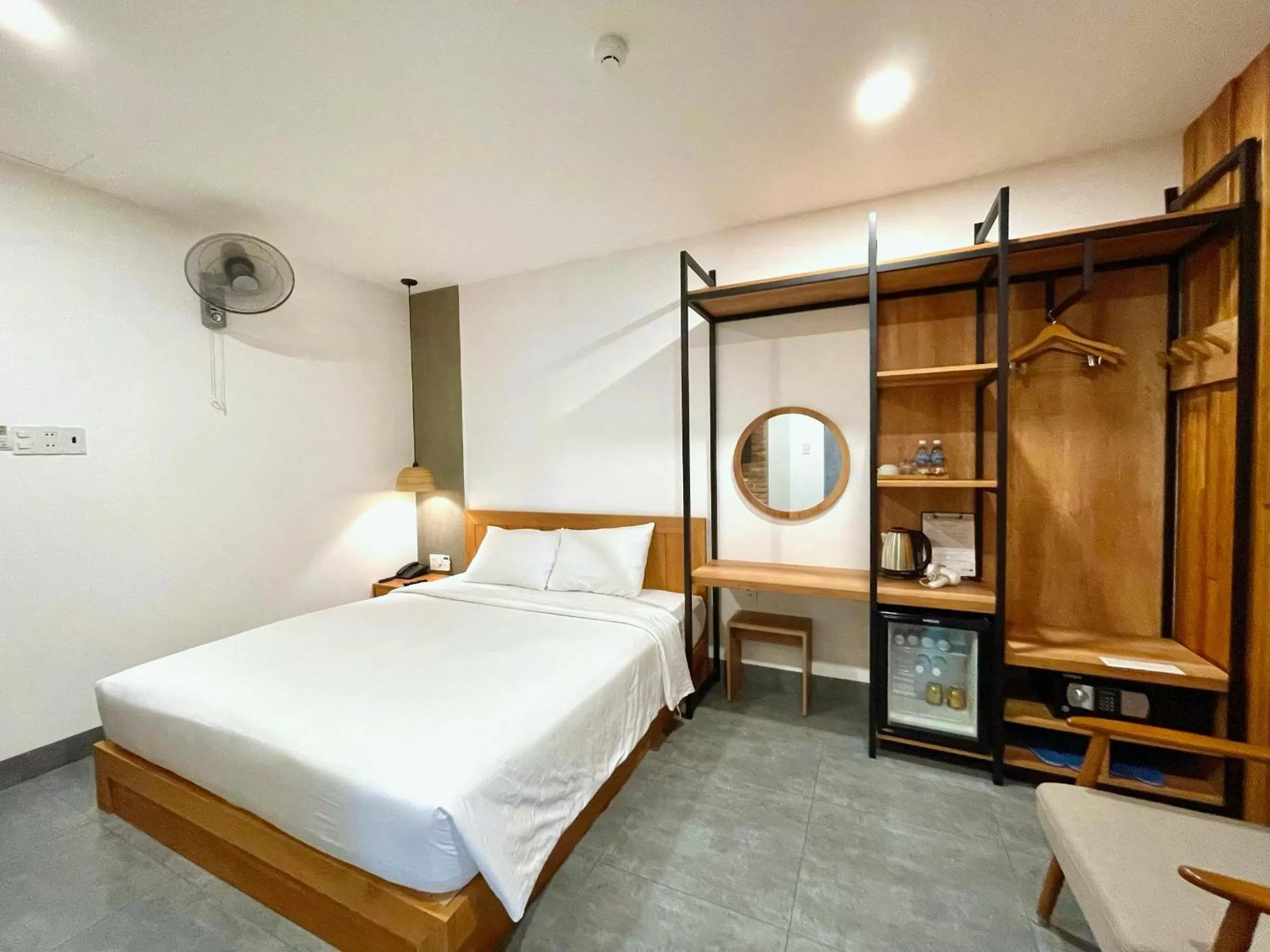 Bedroom, Bed in Coast House Boutique Hotel