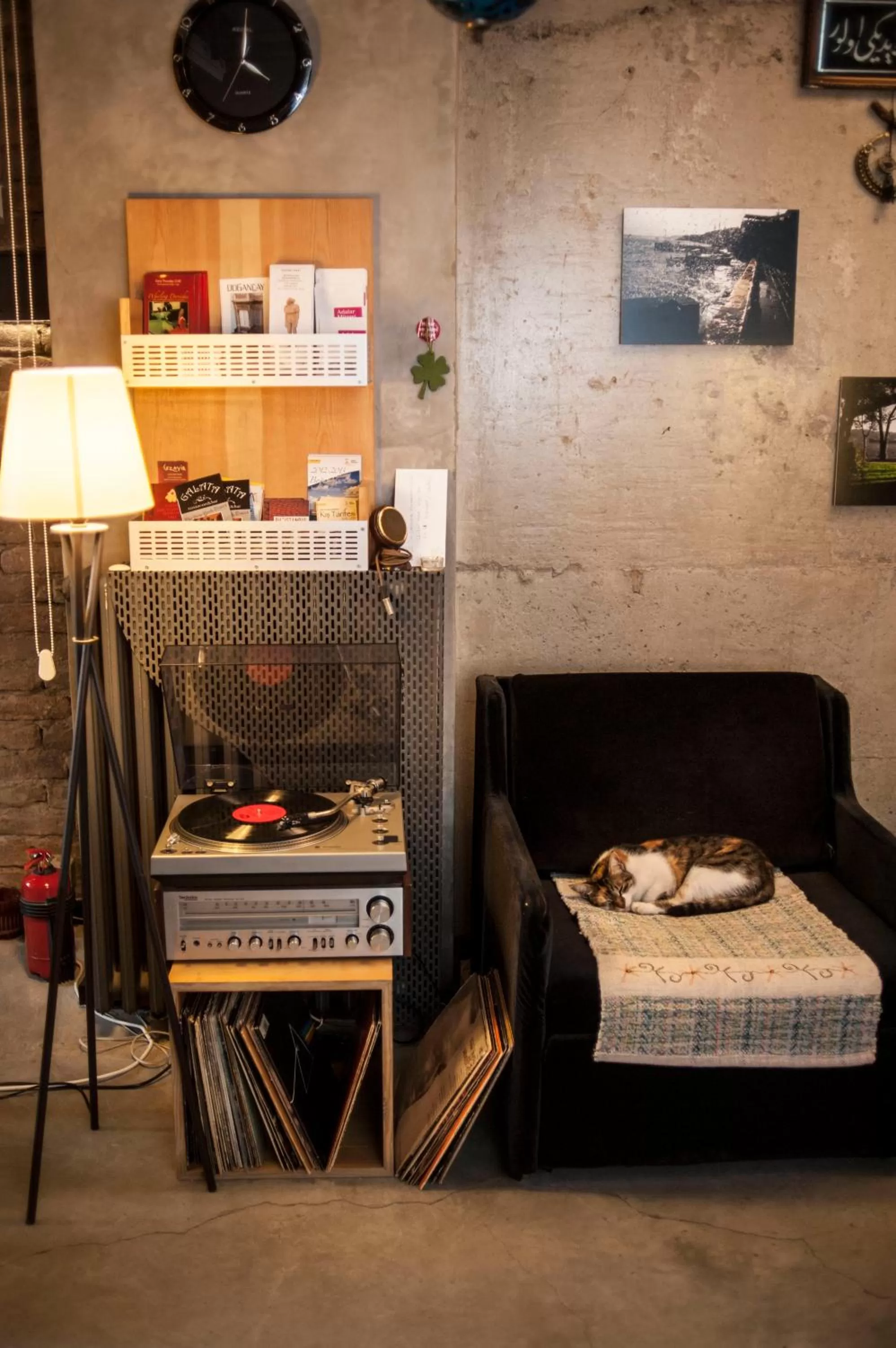 Decorative detail, Bed in Peradays