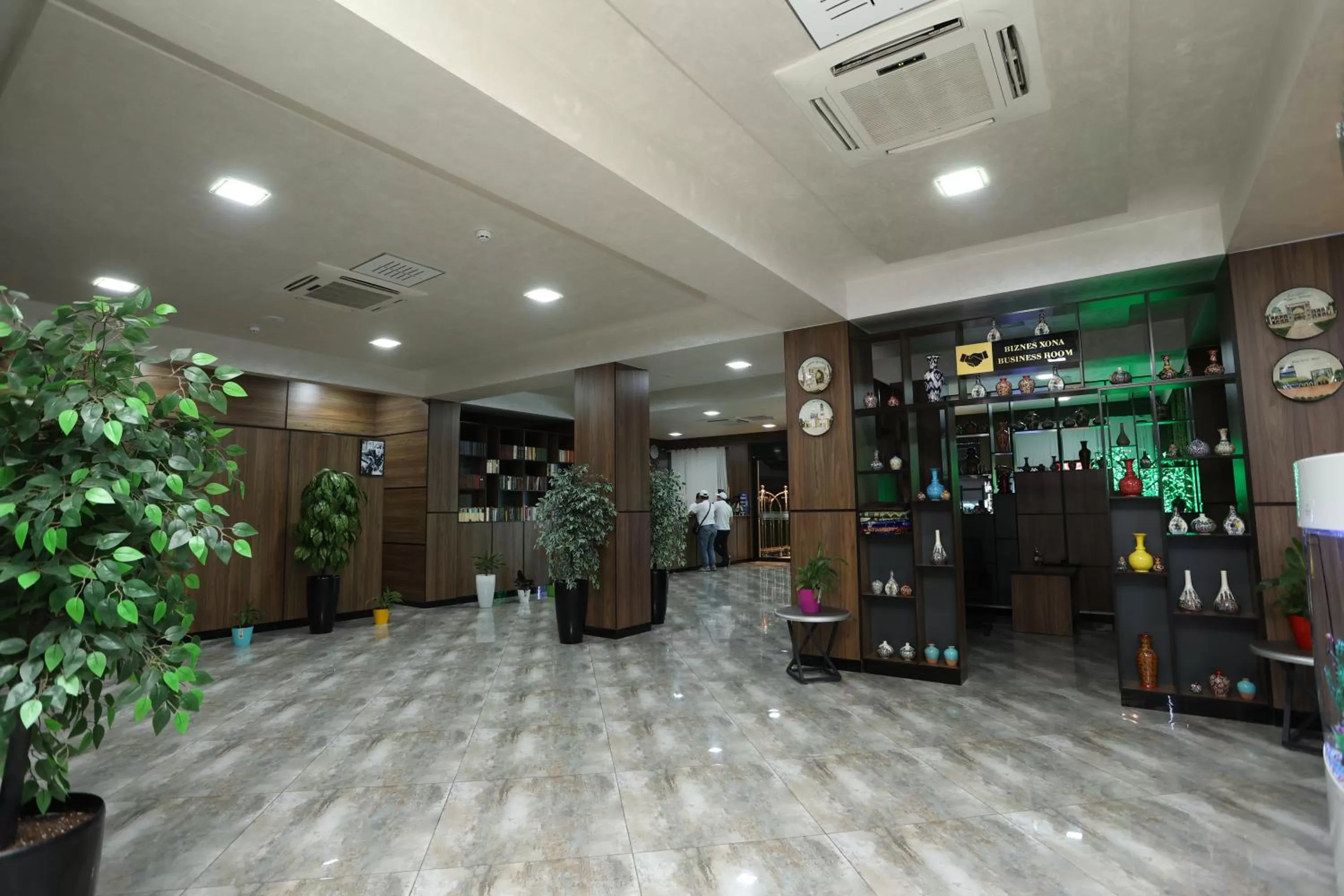 Lobby or reception in CHlNOR HOTEL