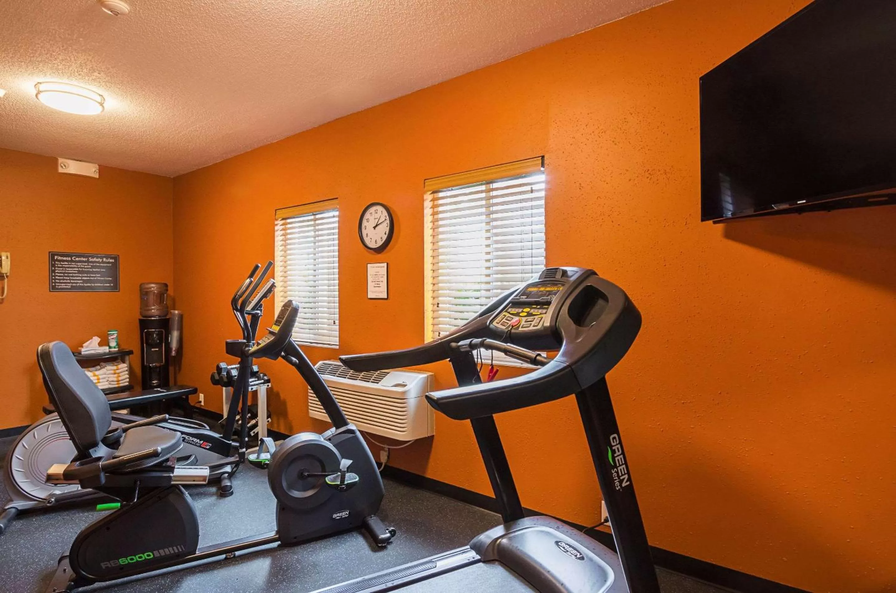 Fitness centre/facilities in Sleep Inn & Suites
