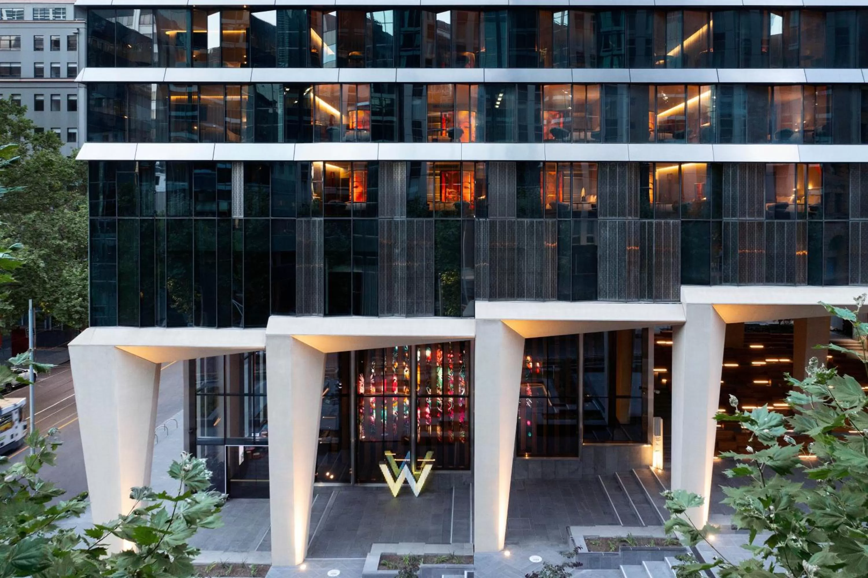 Property building in W Melbourne