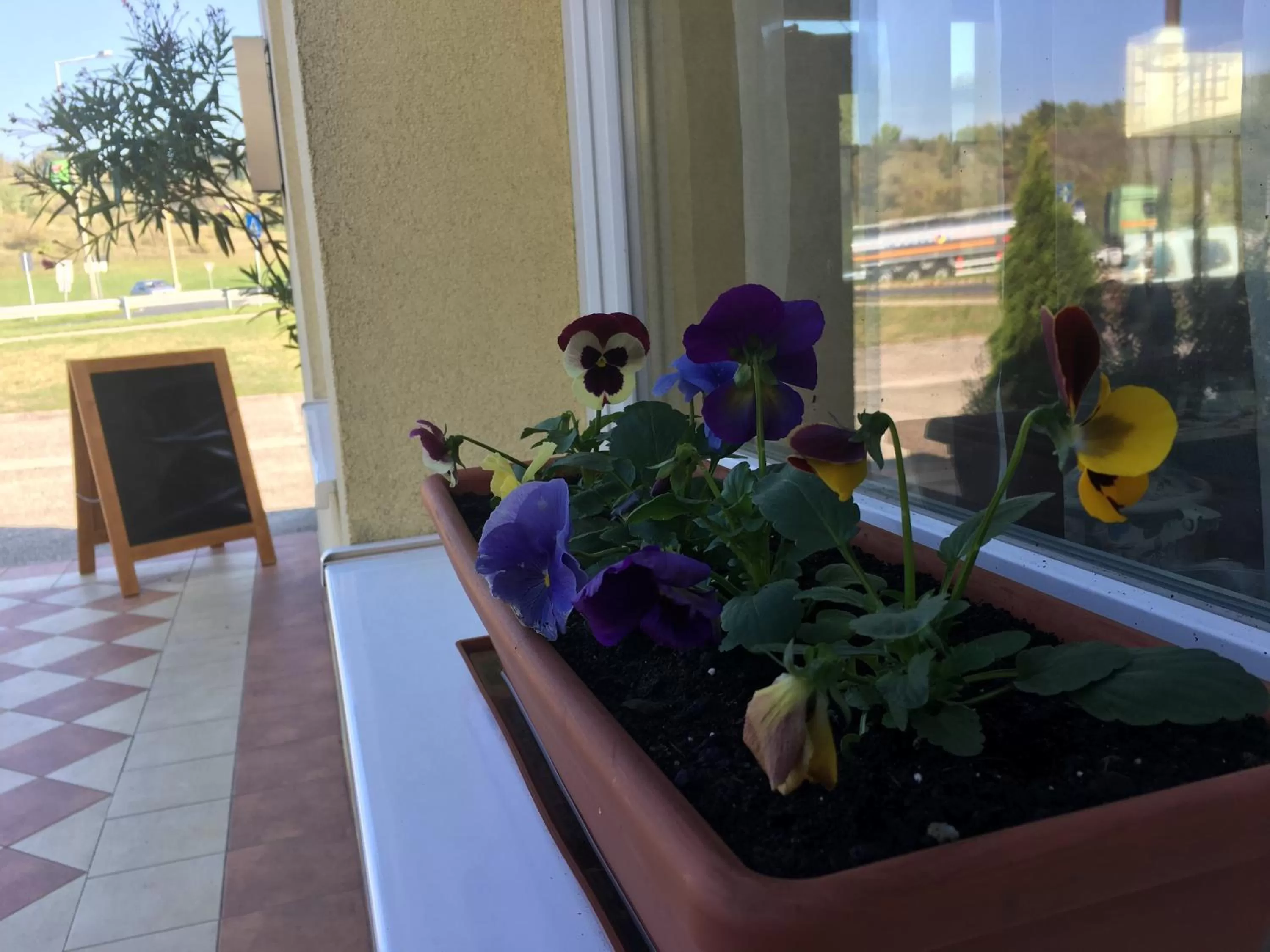 Day in Romantik Étterem - Panzió