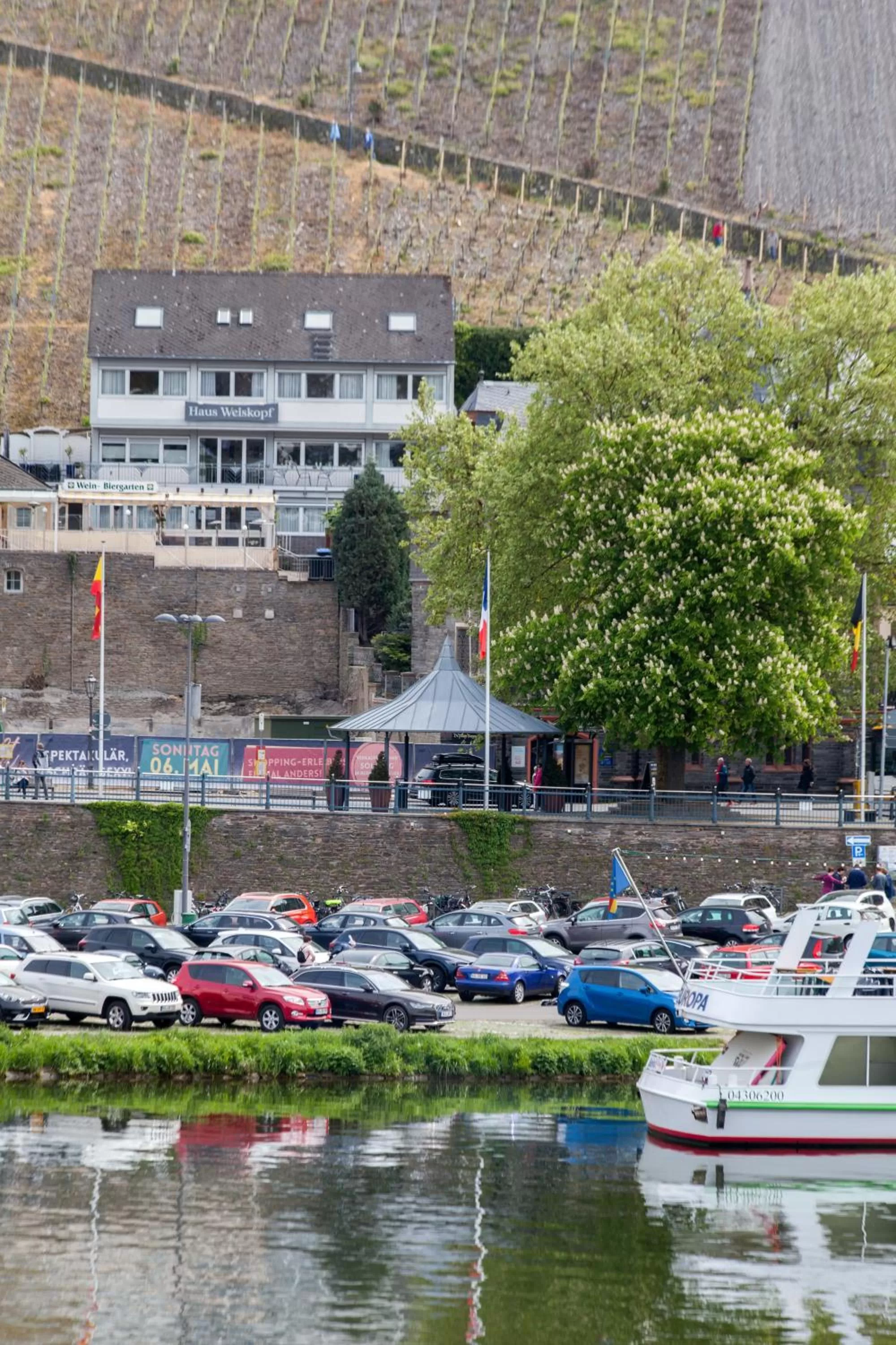Facade/entrance in Moselhaus Weiskopf