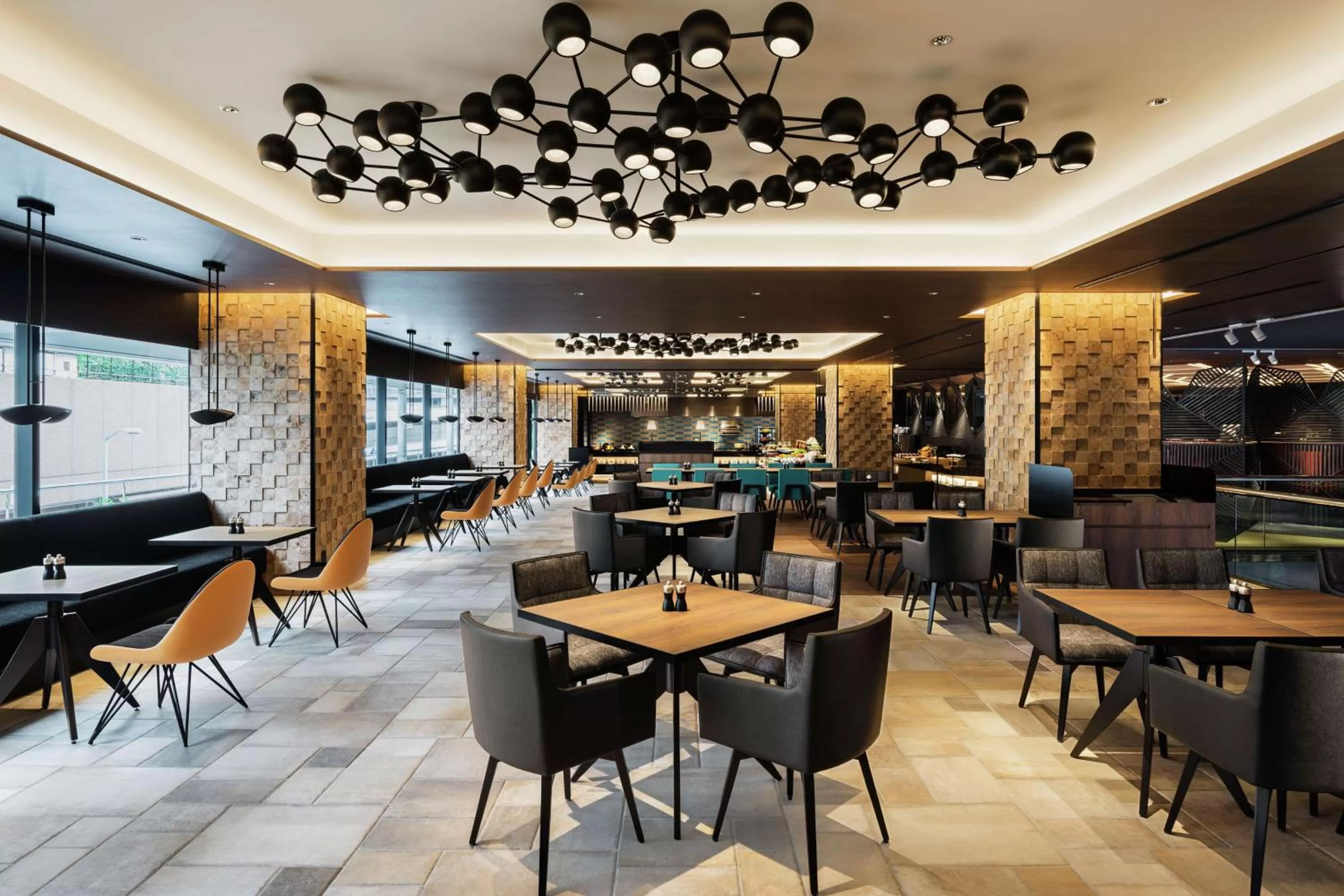 Dining area in Hilton Osaka Hotel