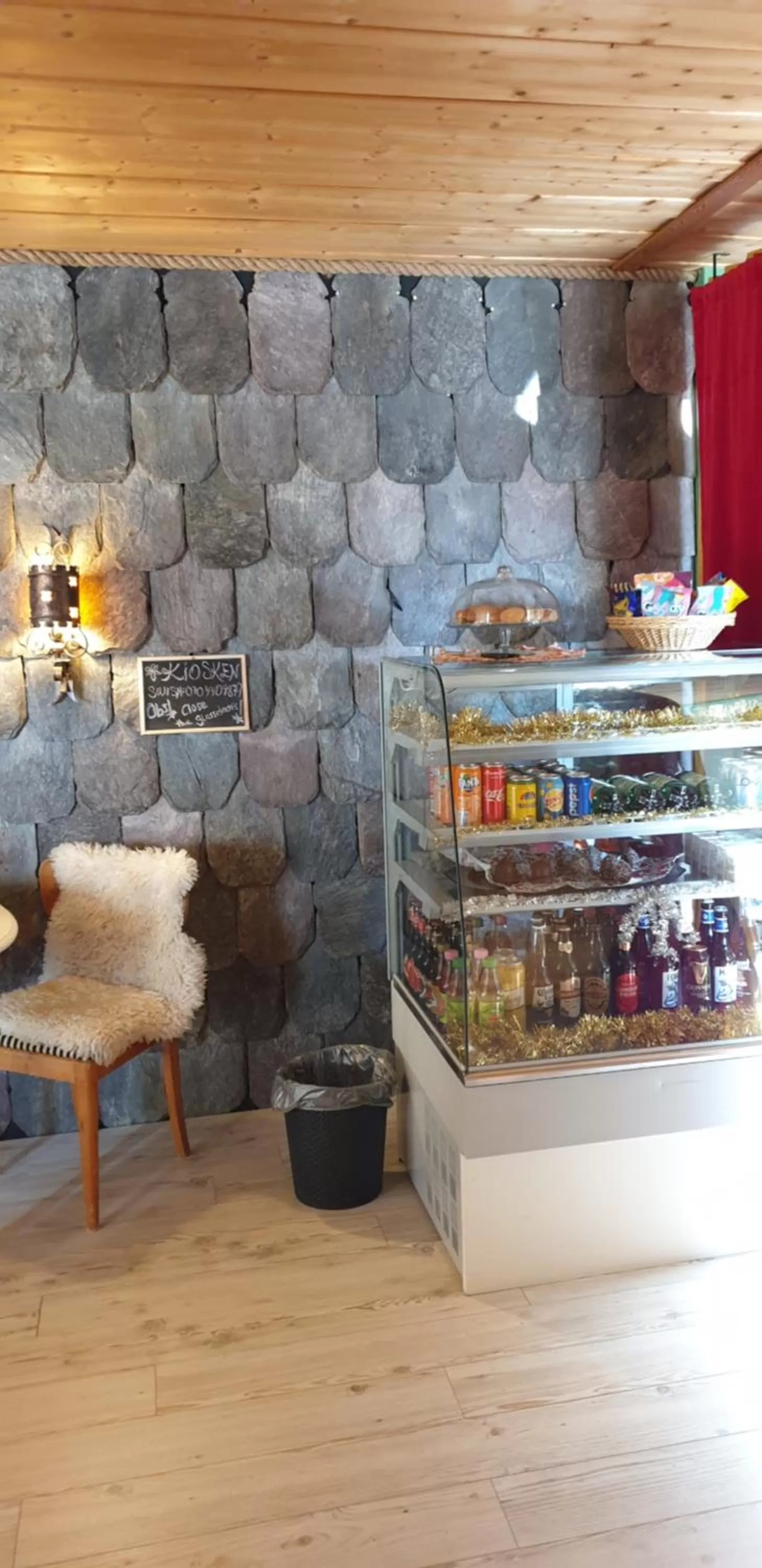 Drinks in Woodstock B&B & Studio Apartments