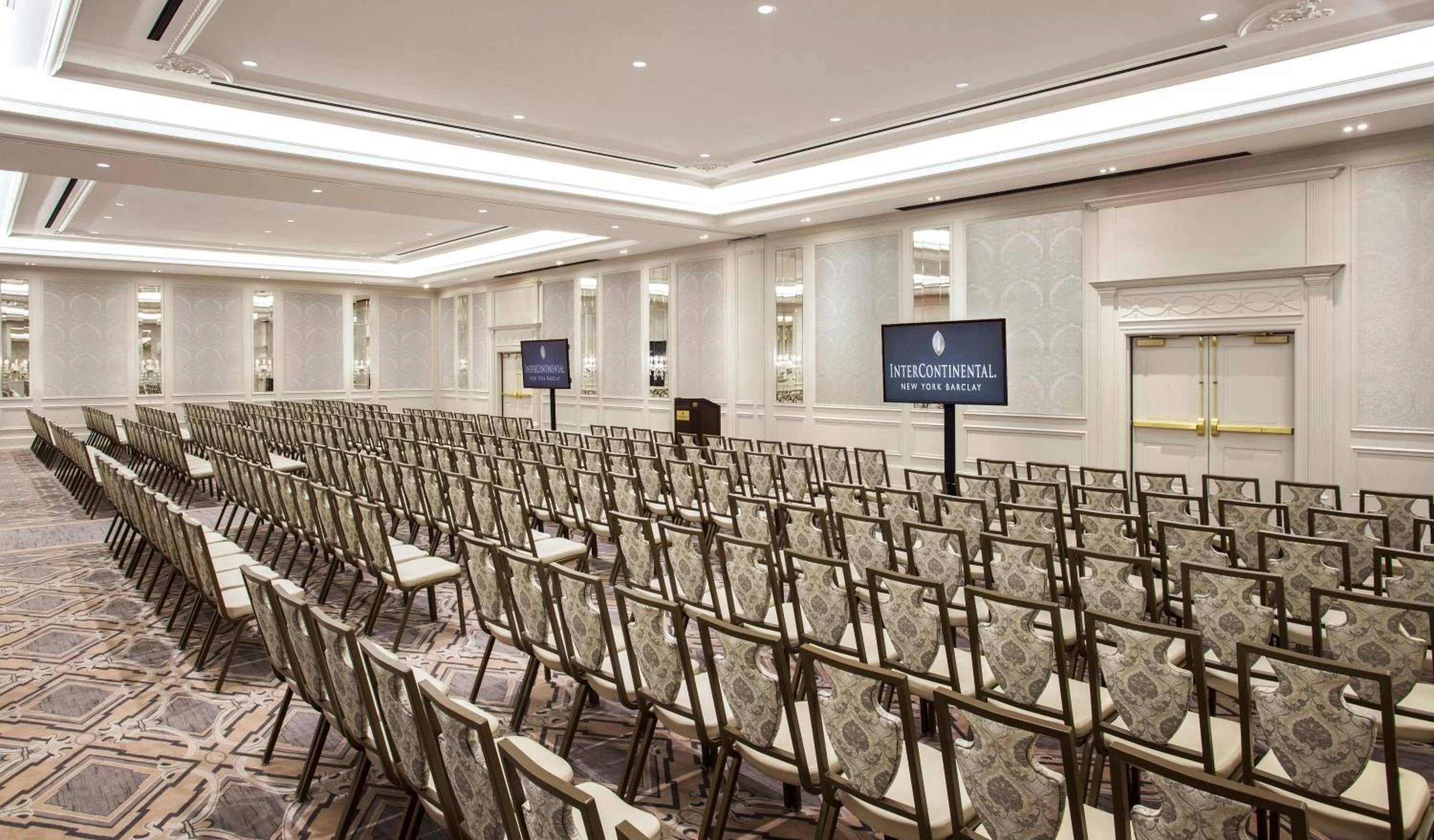 Banquet/Function facilities in InterContinental New York Barclay Hotel by IHG