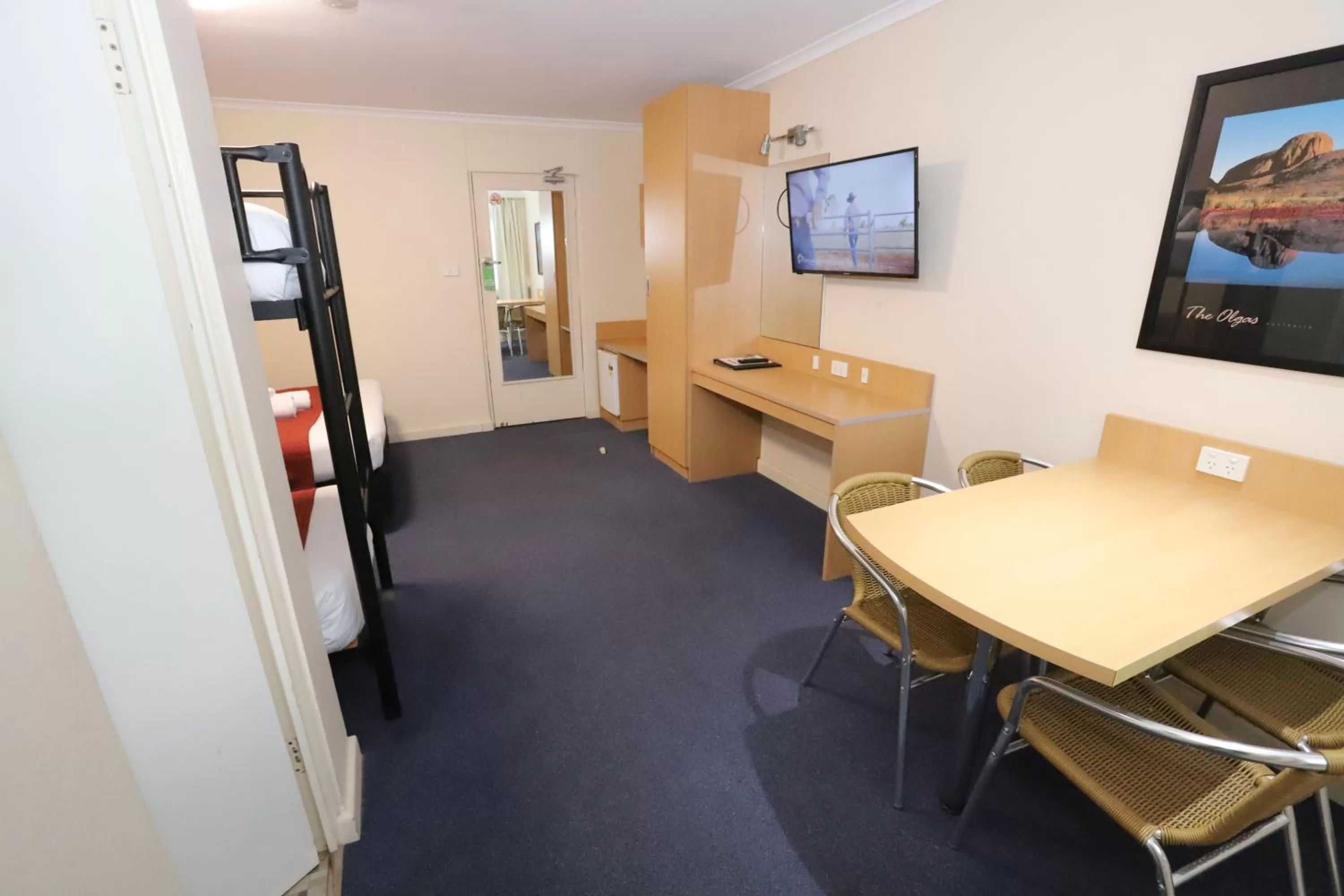 Property building in Townhouse Motel Cowra