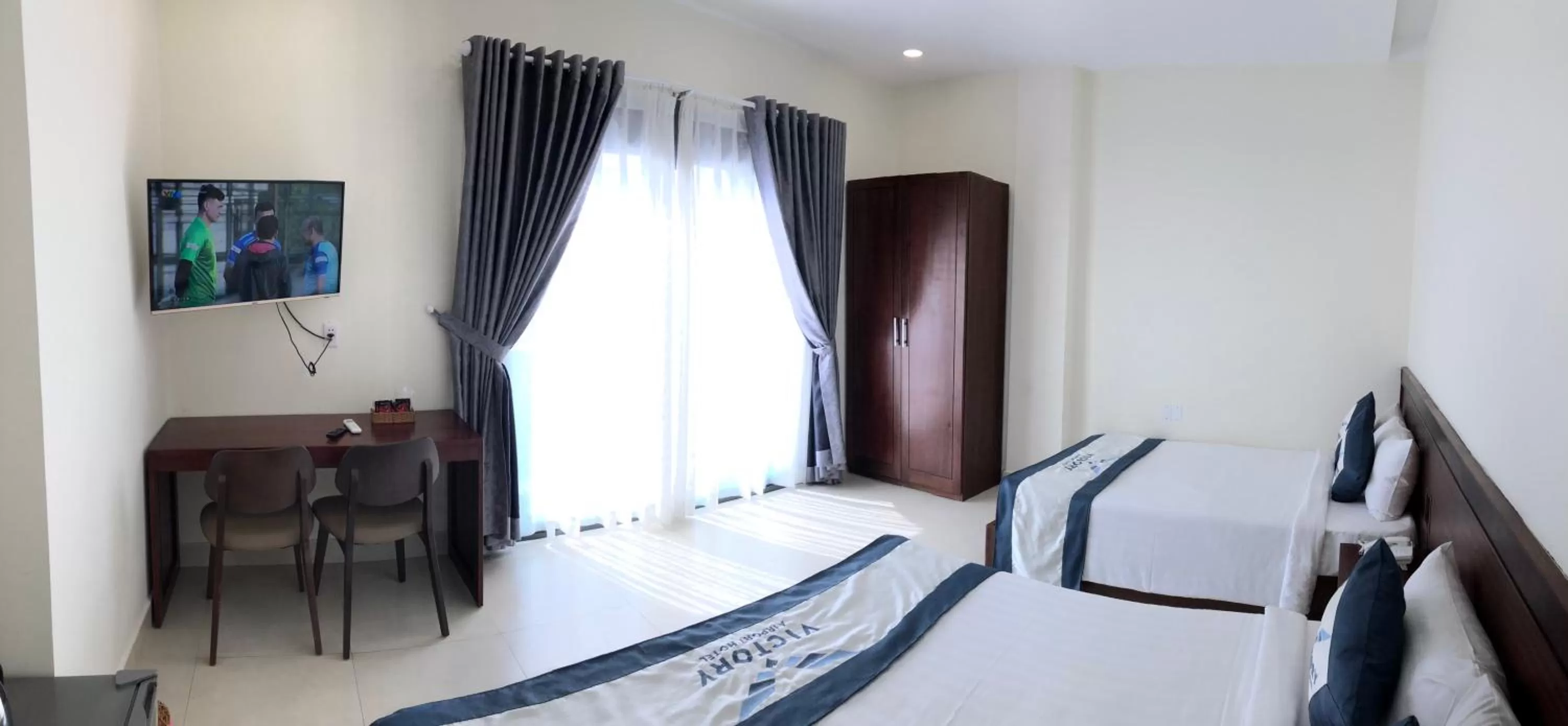 Living room, Bed in Victory Airport Hotel