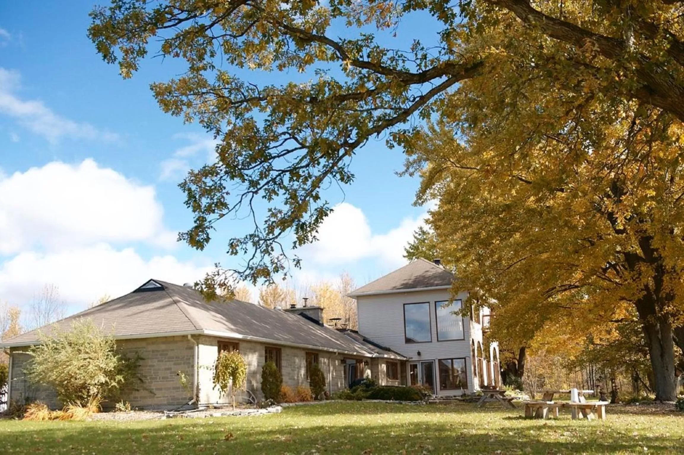 Property Building in Gite O'bordeleau