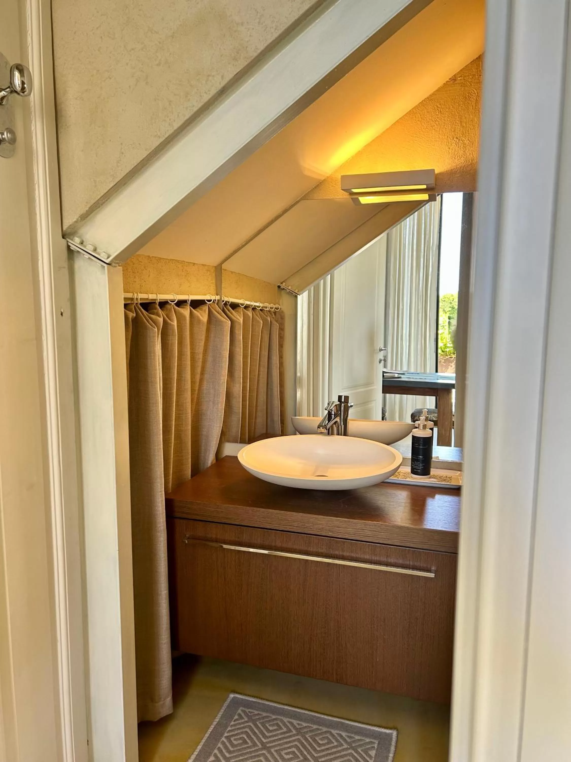 Bathroom in White Lilac Romantic B&B - Adults only