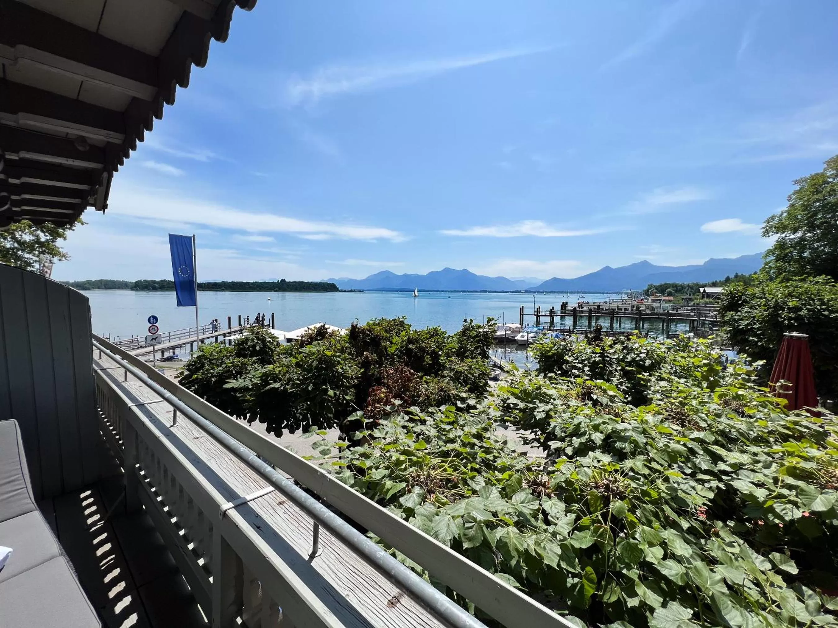 Lake view in Sieben Zimmer am See
