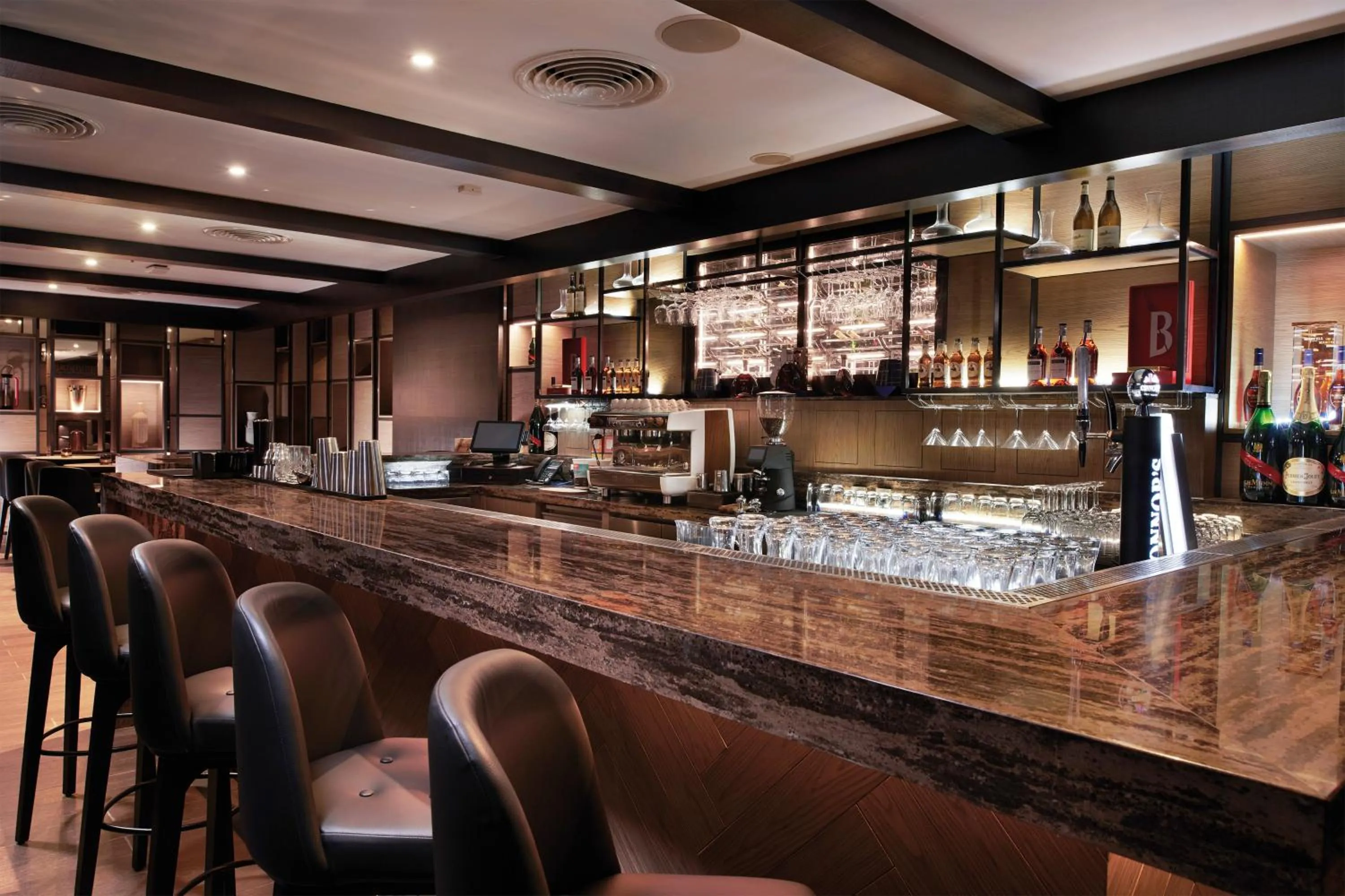 Lounge or bar in Doubletree By Hilton Shah Alam I-City