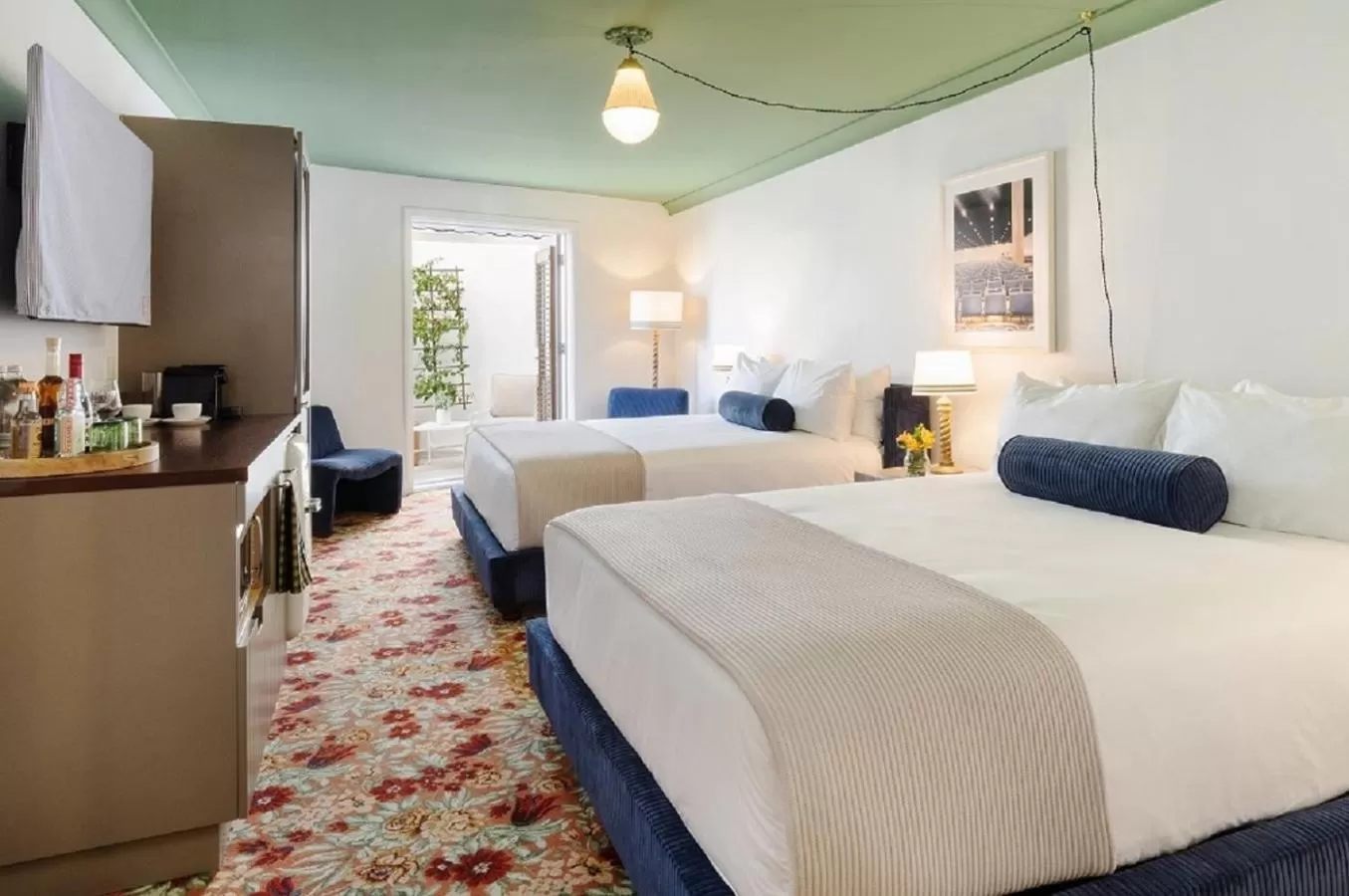 View (from property/room), Bed in Palihouse West Hollywood at Beverly Hills