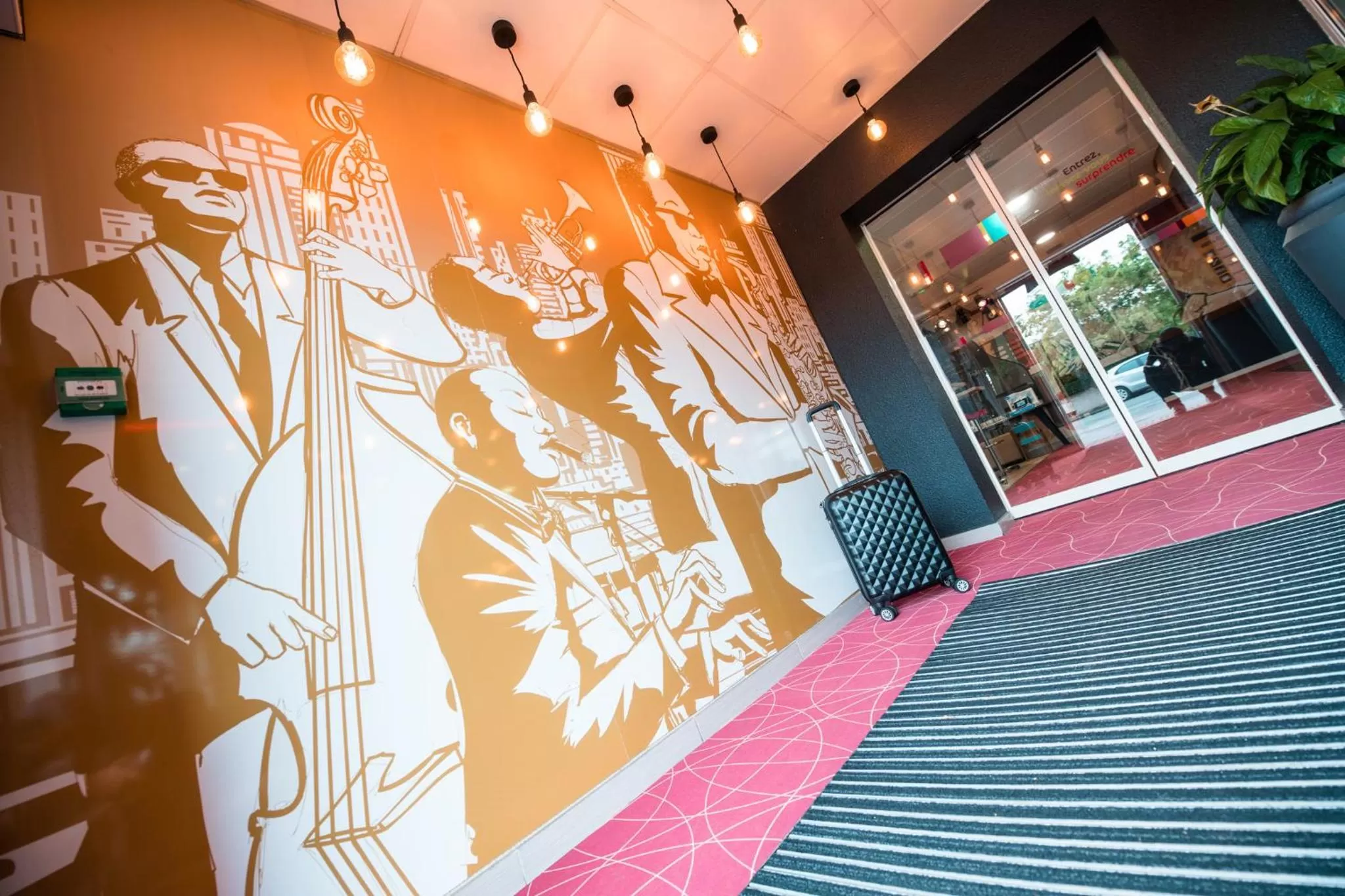 Lobby or reception in Ibis Styles Toulouse Blagnac Aéroport