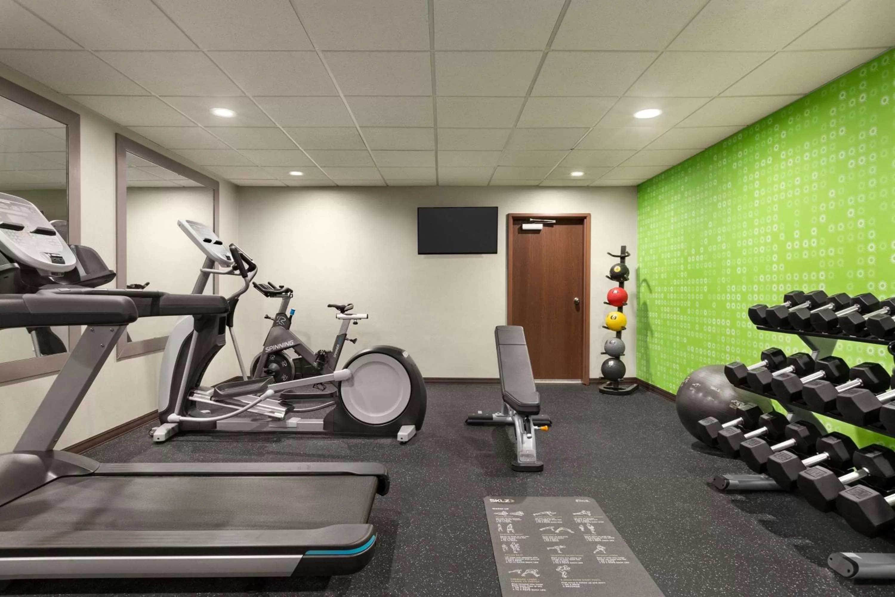 Fitness centre/facilities in La Quinta by Wyndham Lackawanna