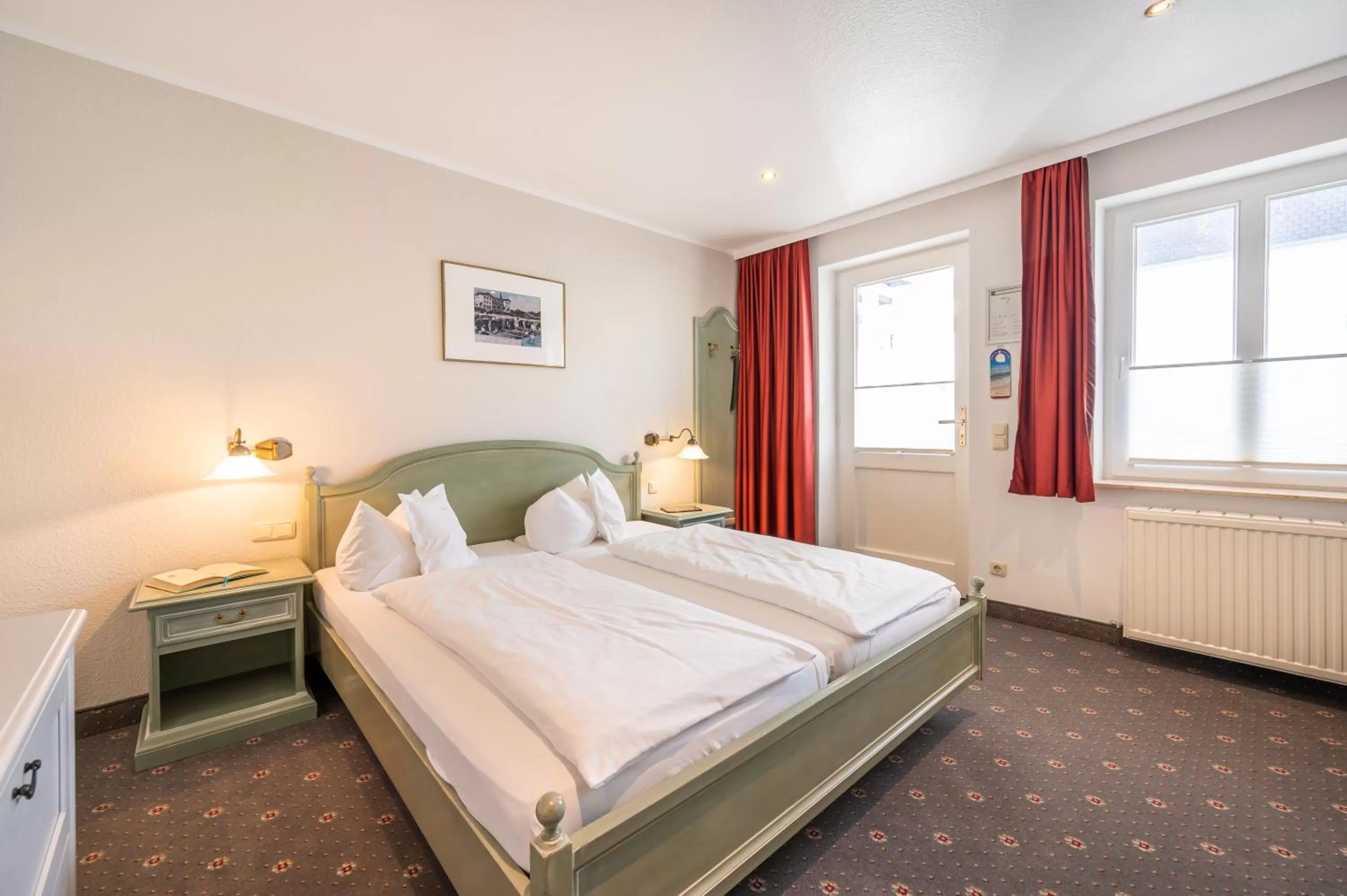 Photo of the whole room, Bed in Hotel Villa Neander