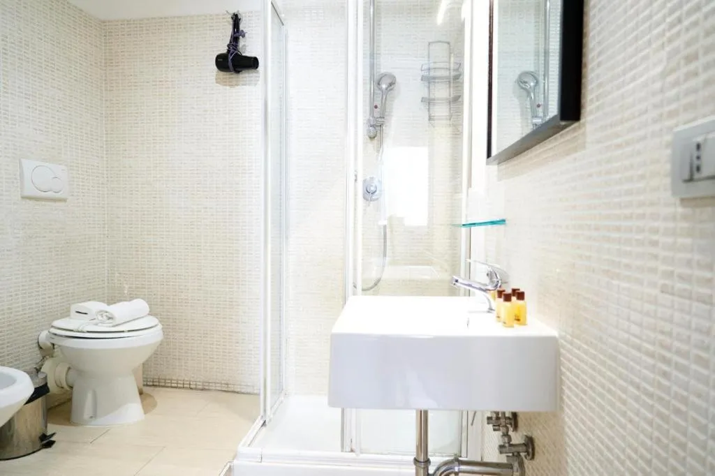 Bathroom in Target Inn Rooms