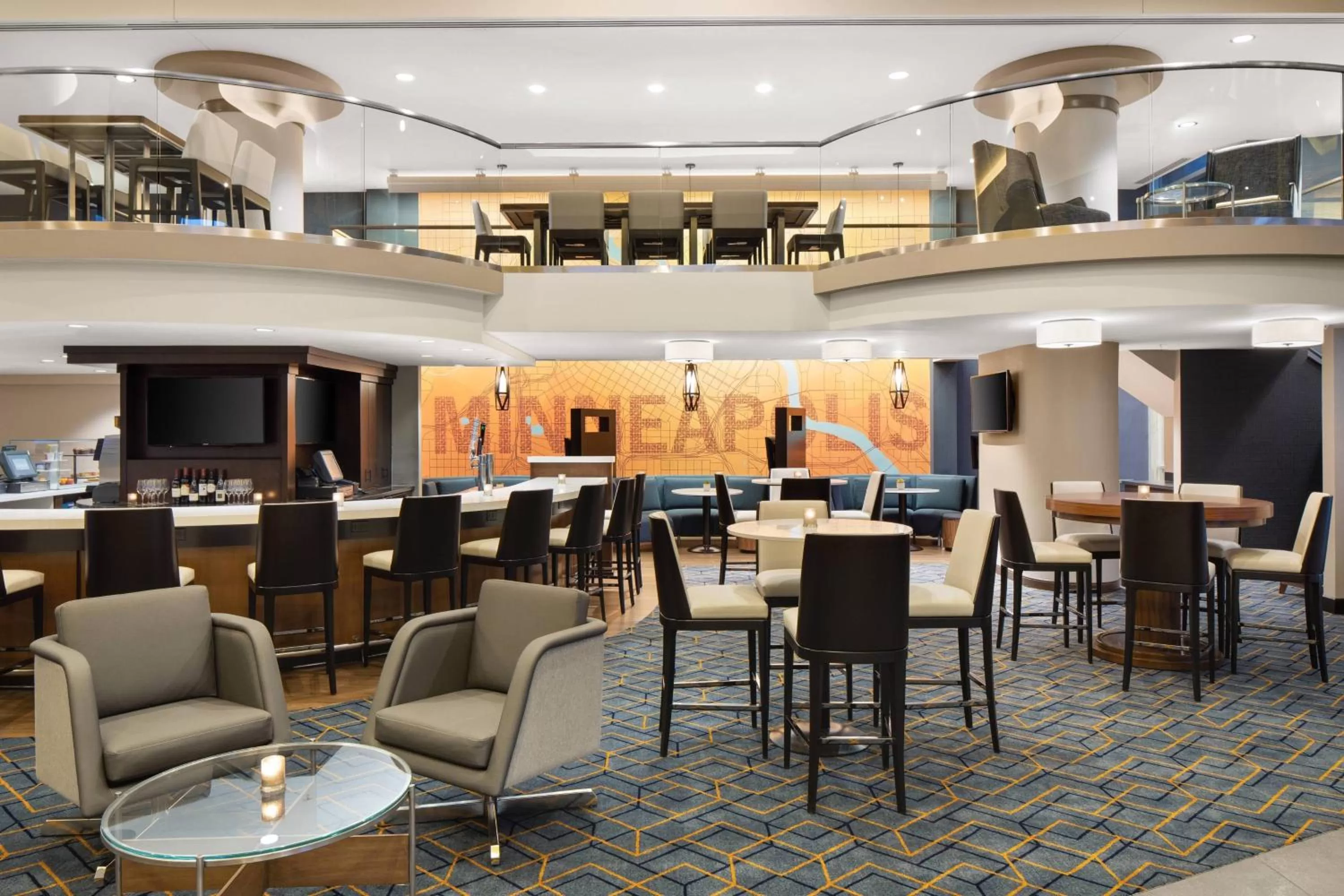 Restaurant/places to eat in Courtyard by Marriott Minneapolis Downtown