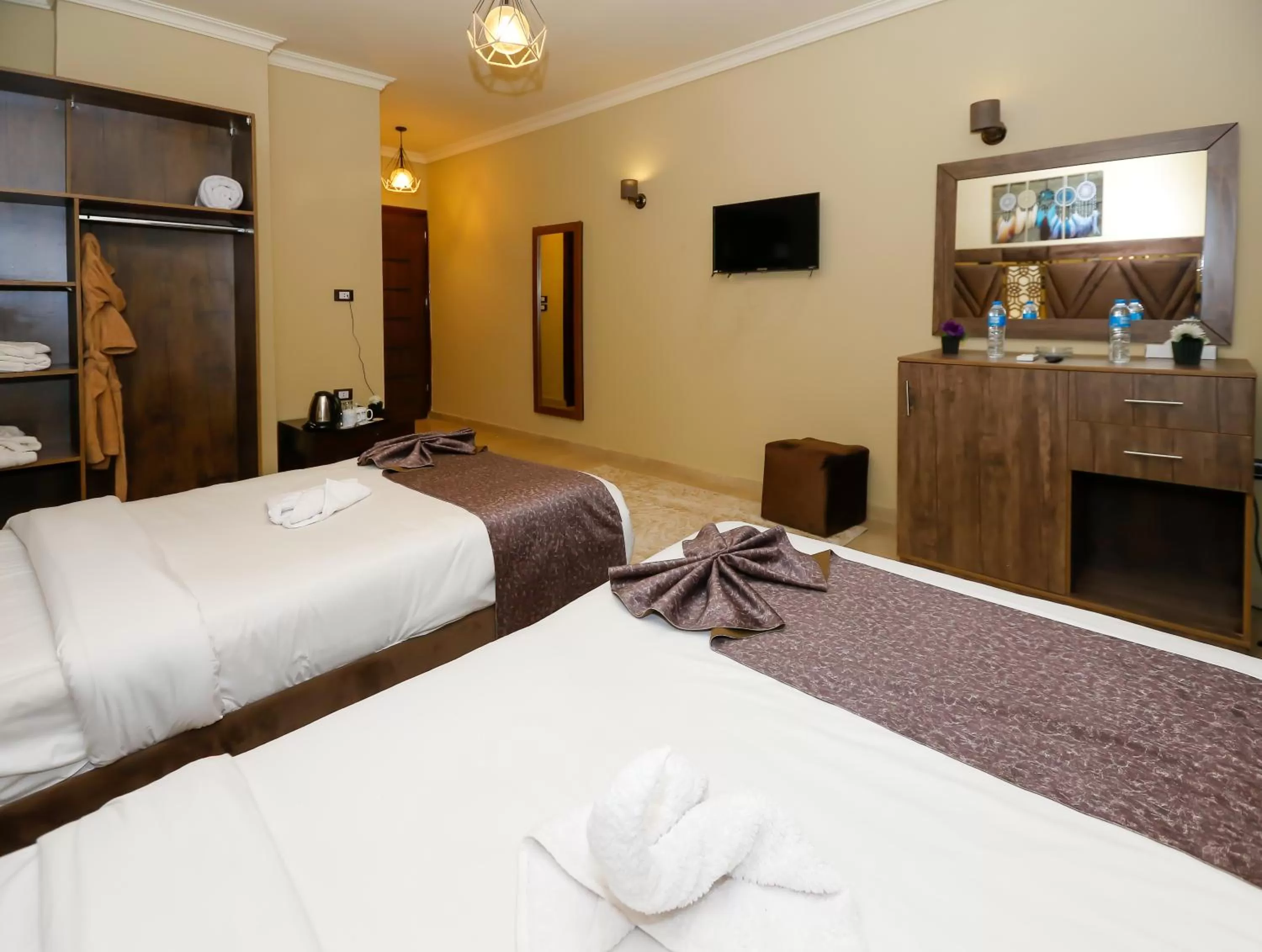 TV and multimedia, Bed in King Cheops Inn - Pyramid View