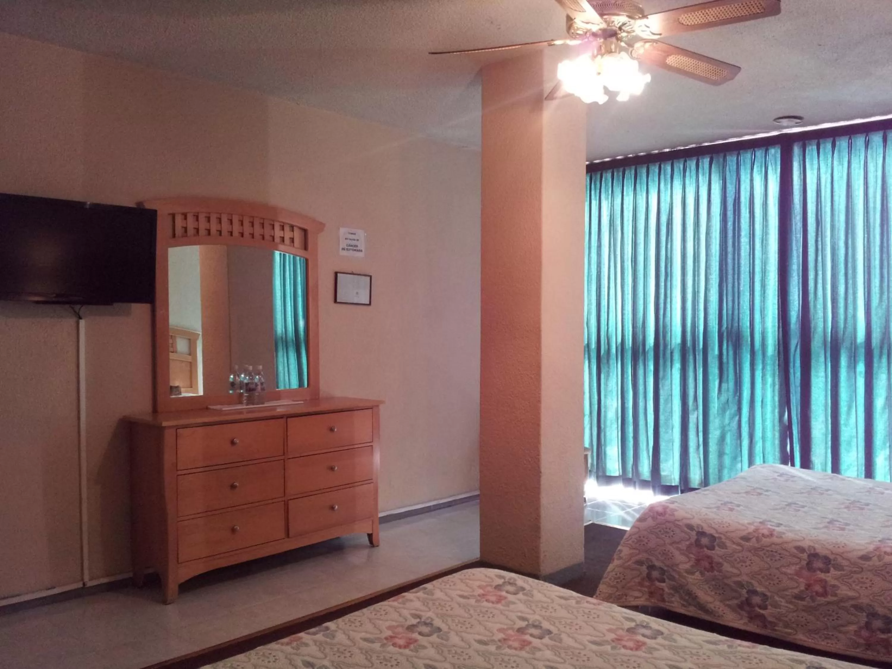 Bedroom, Bed in Hotel El Monte