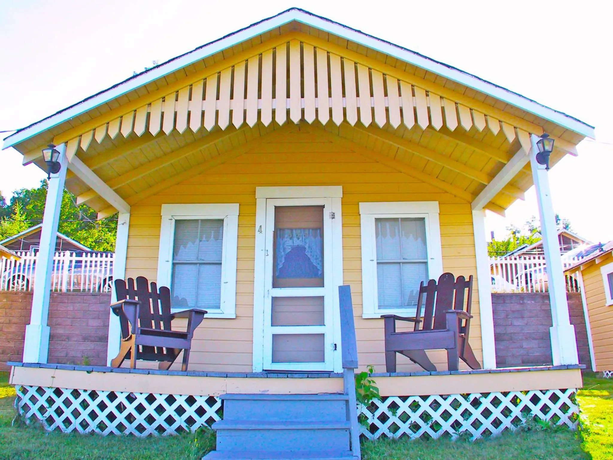 Photo of the whole room in Half Moon Motel & Cottages