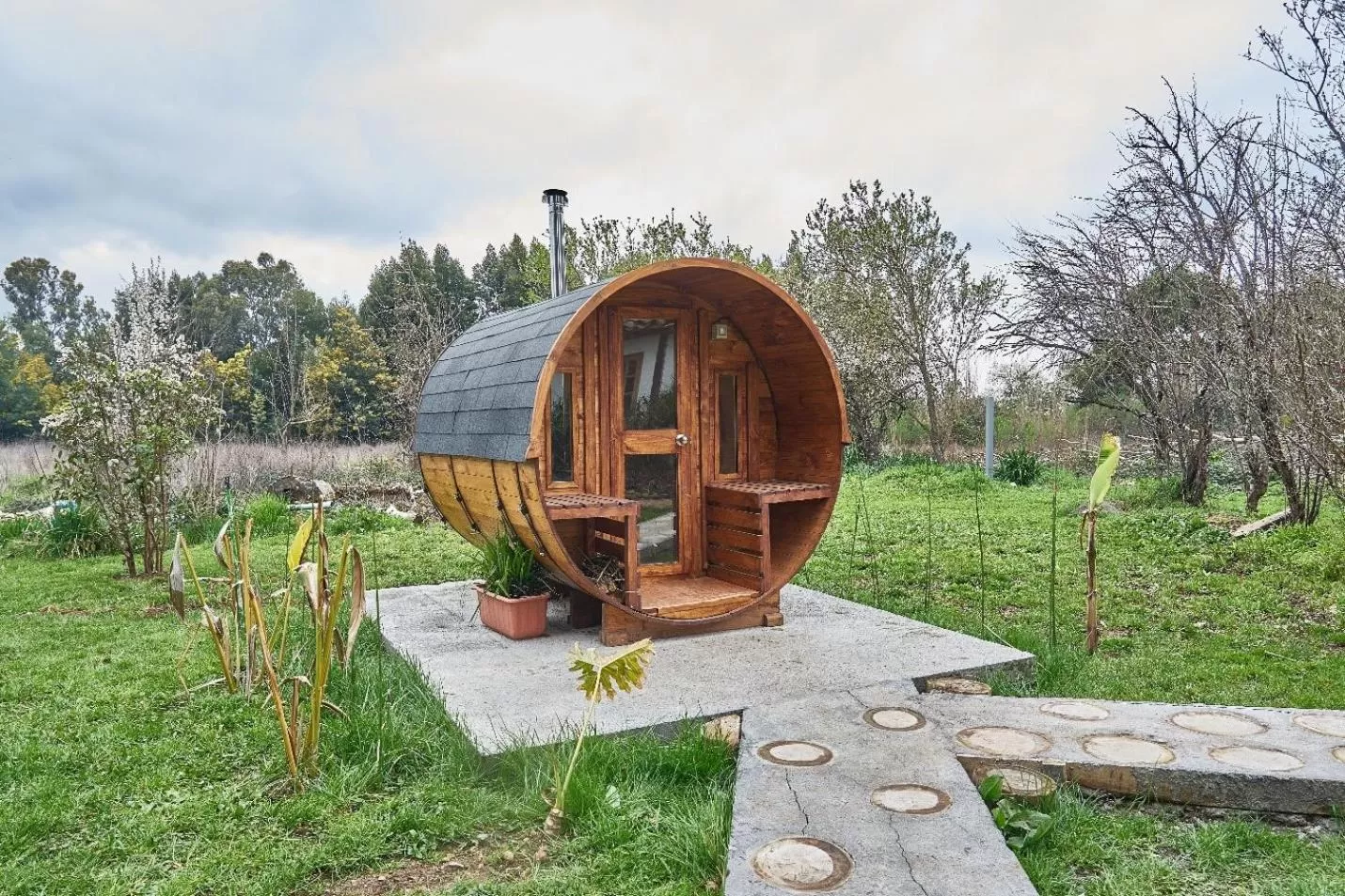 Garden in La Casa de Adobe Natural y Más