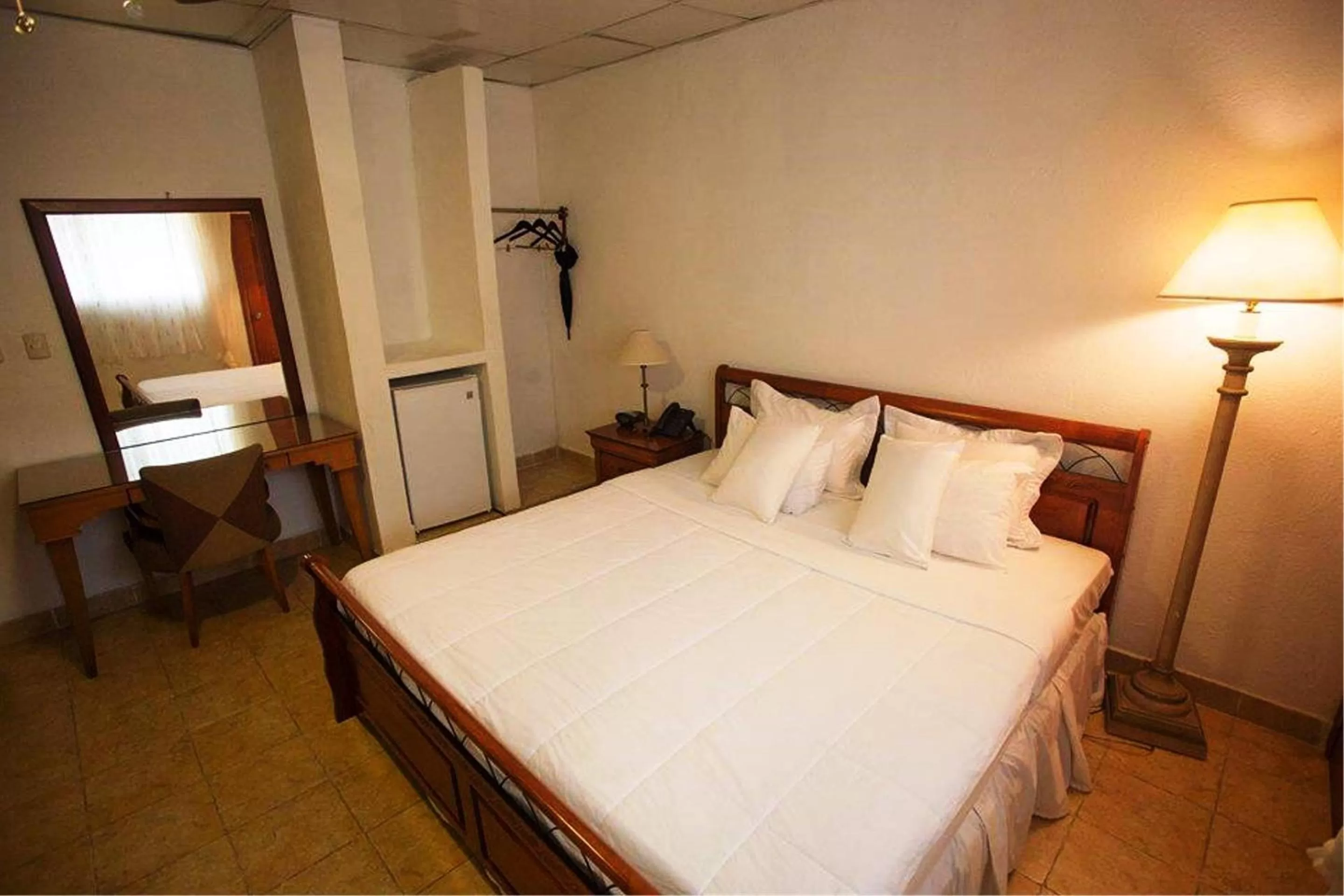 Bedroom, Bed in Auberge Villa Cana