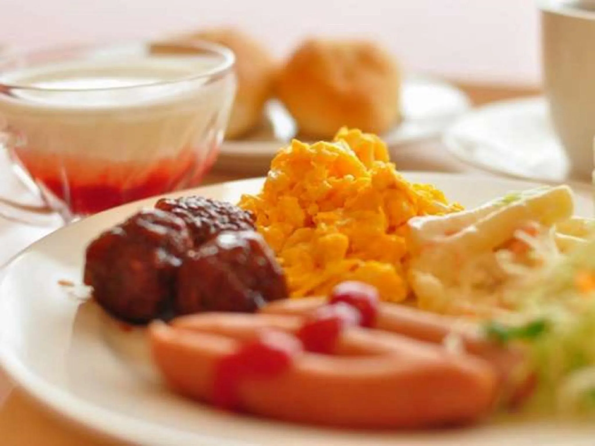 Buffet breakfast in Hotel Green Selec