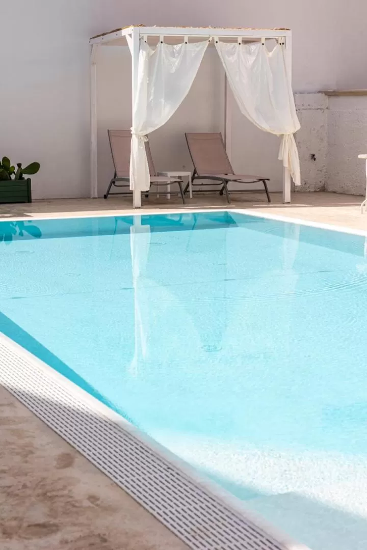 Swimming pool in La Gemma del Salento