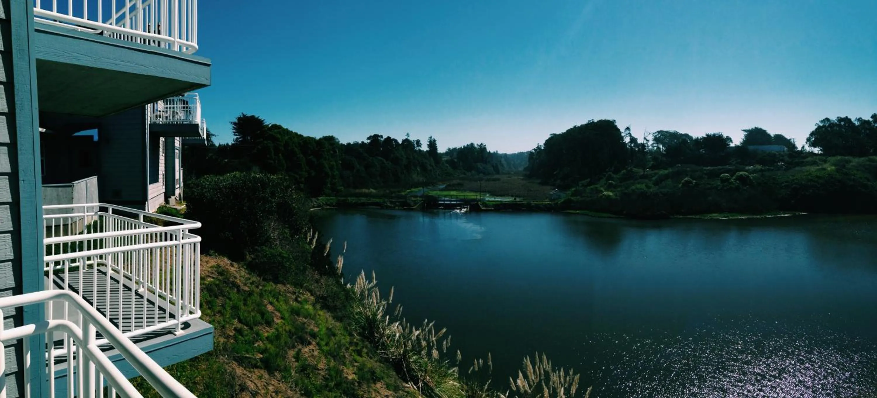 Property building in Beach House Inn