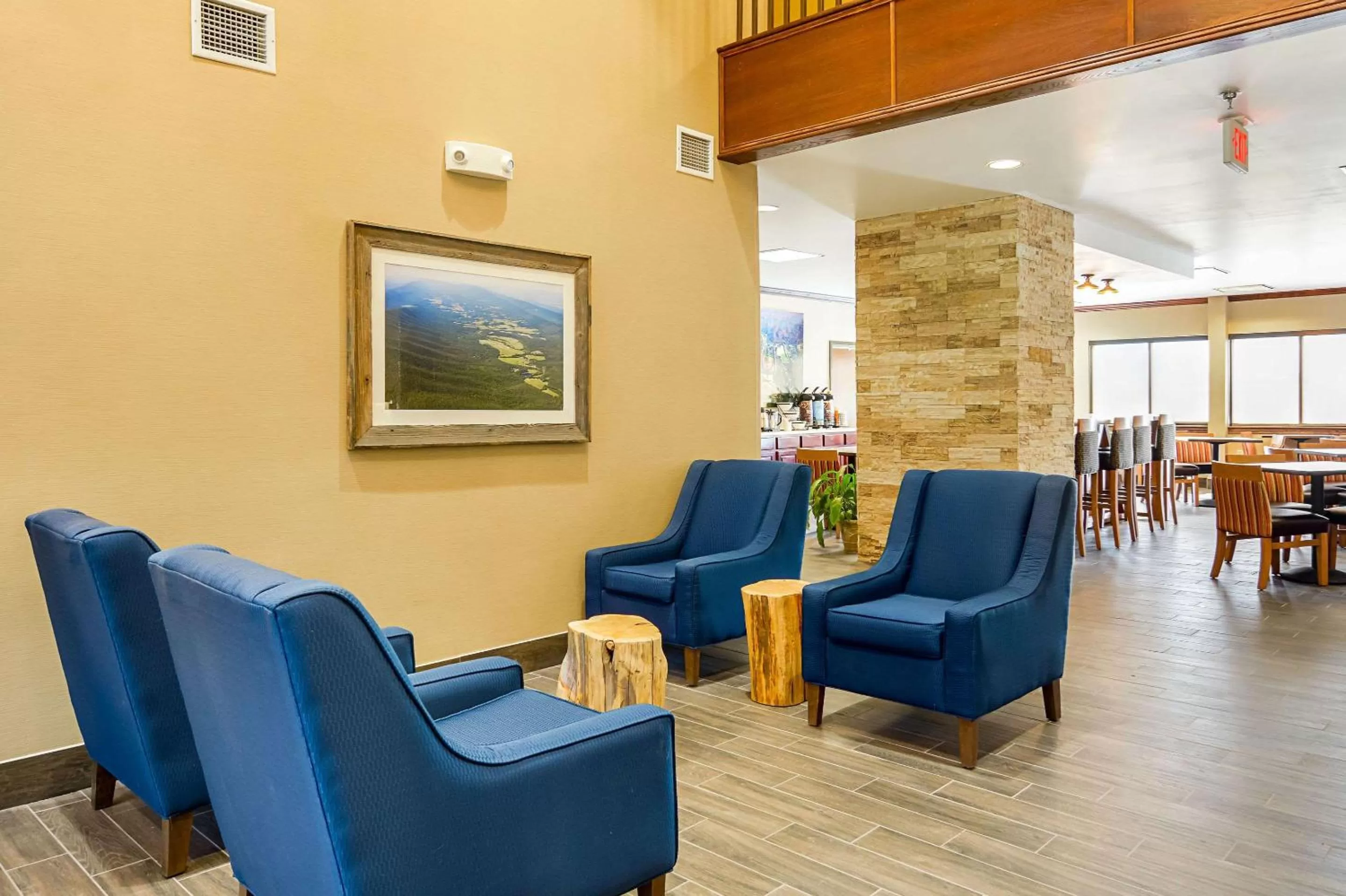 Lobby or reception in Comfort Inn Woodstock Shenandoah