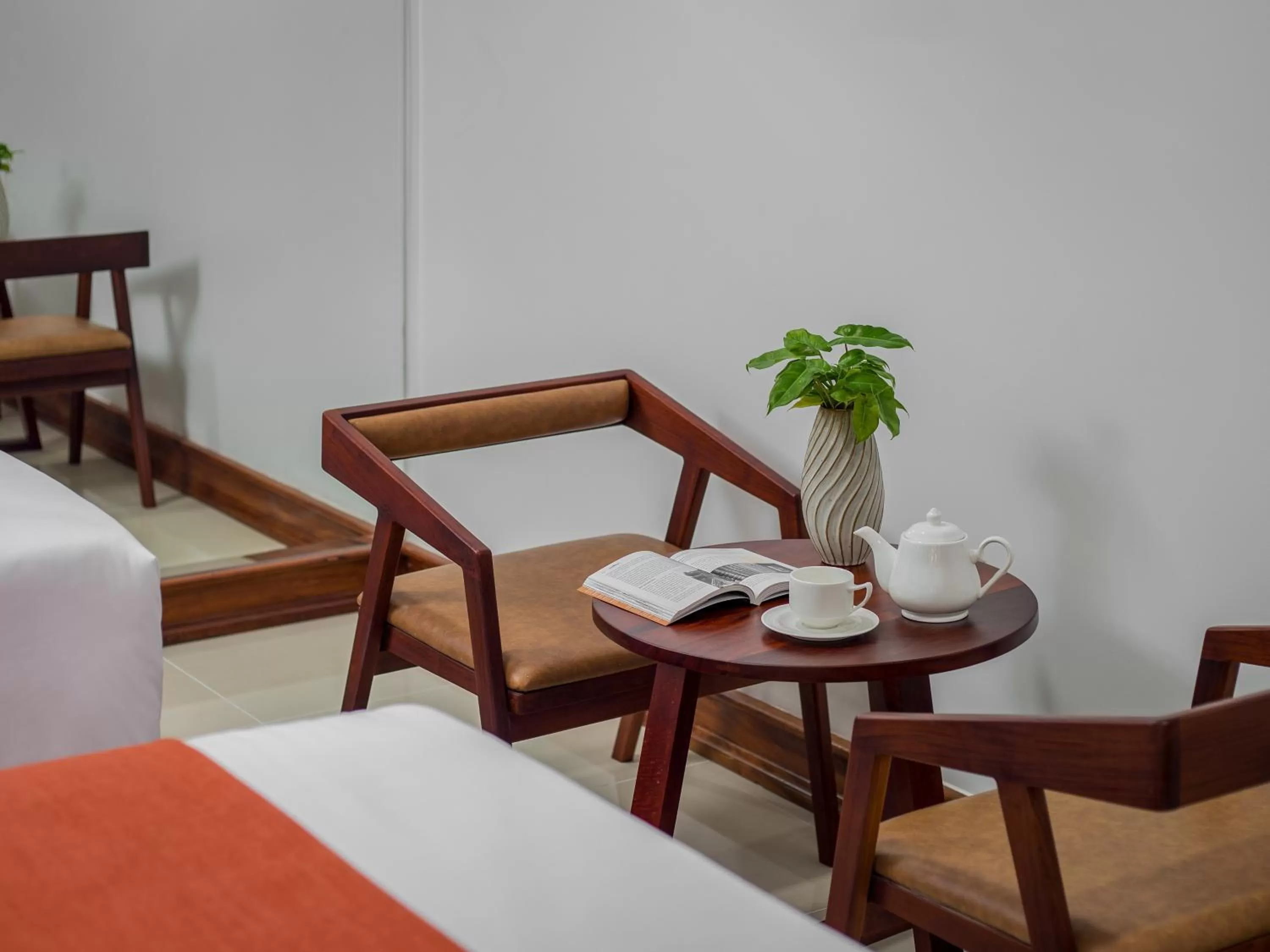 Seating Area in Homewood Hotel