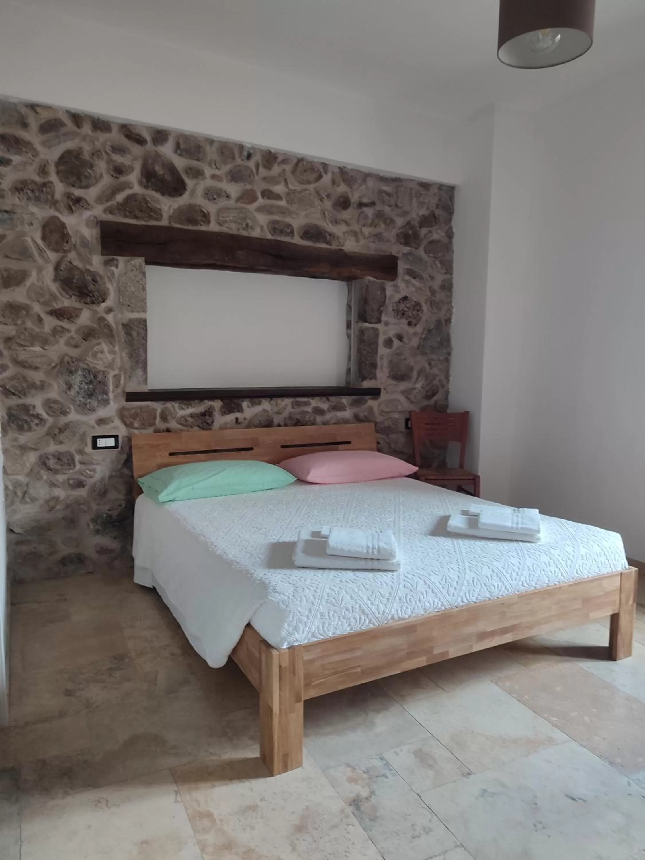 Bed in Deiana affittacamere e pizzeria