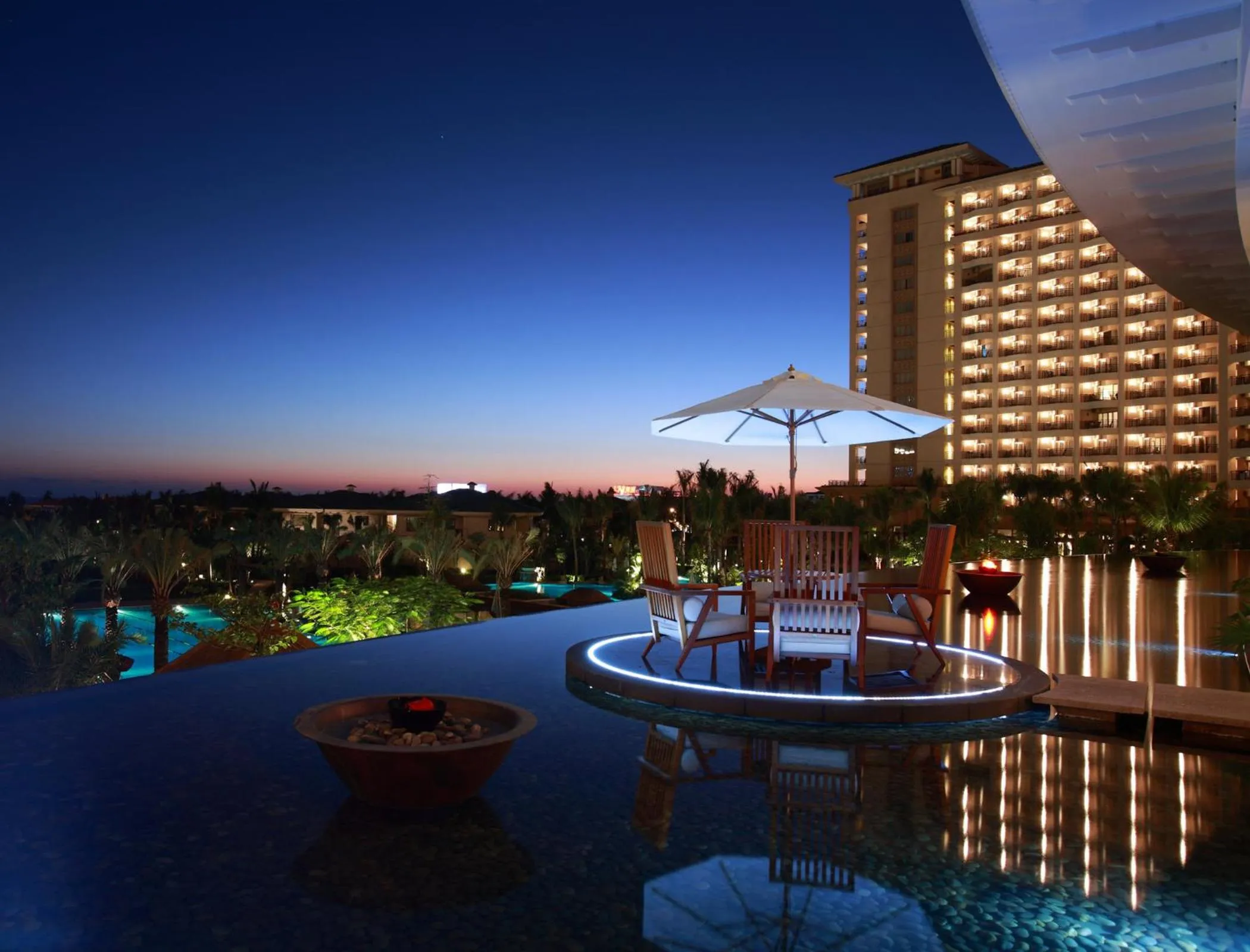 Balcony/Terrace in Howard Johnson Resort Sanya Bay