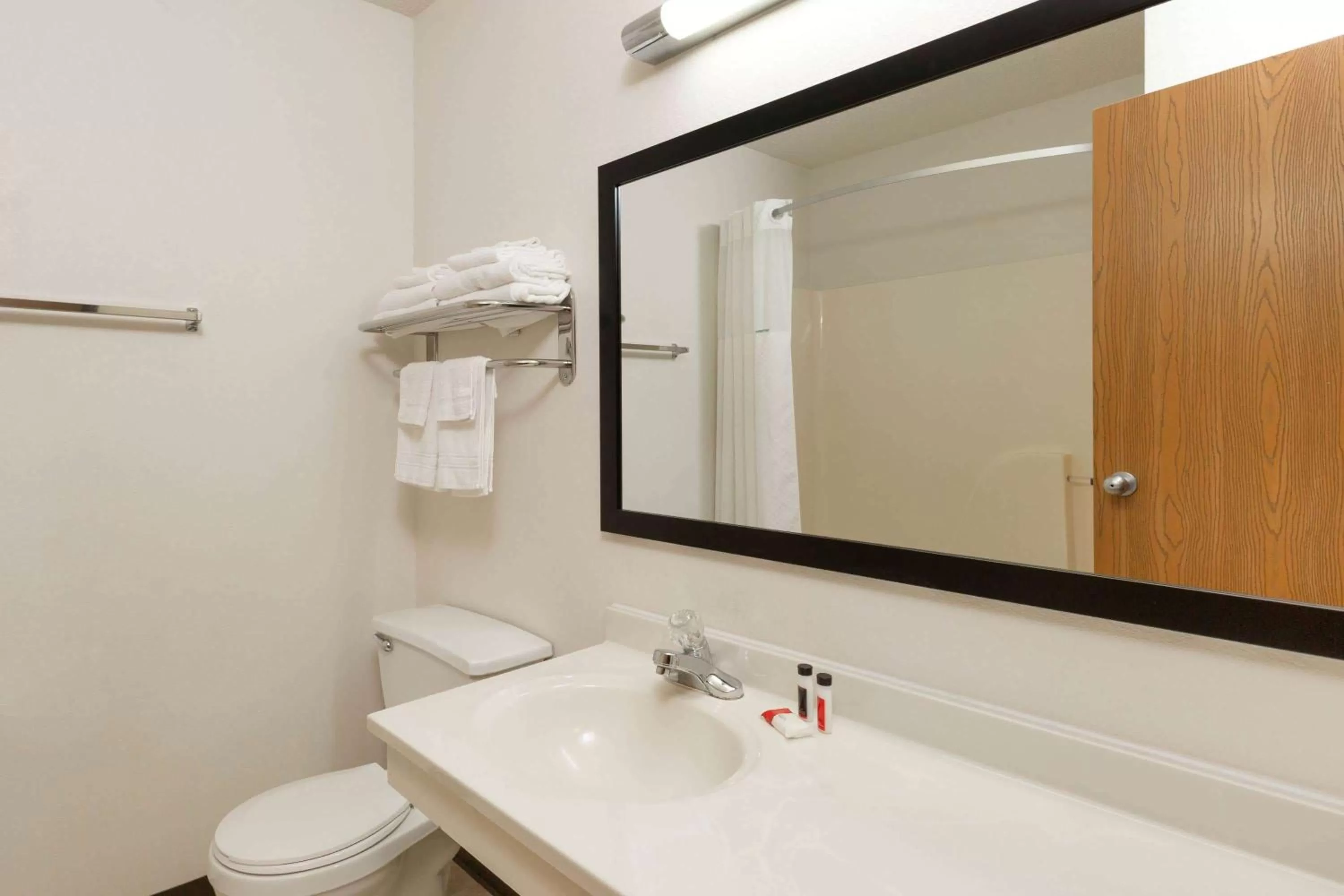 Property building in Super 8 by Wyndham Storm Lake