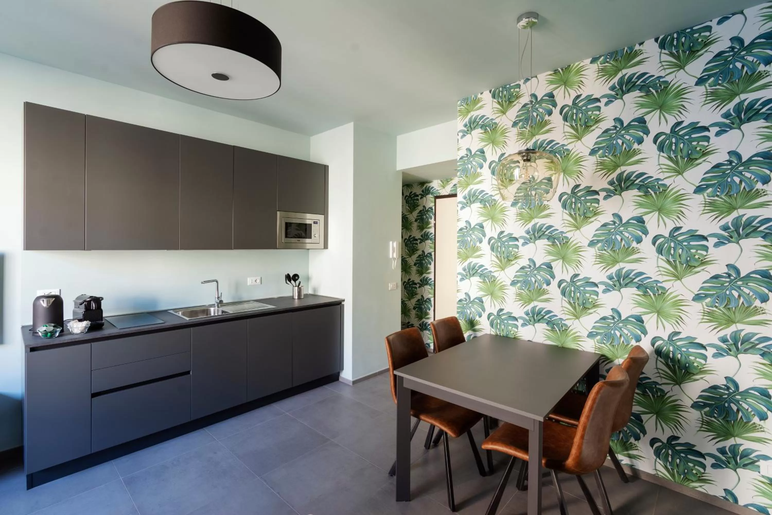 Deluxe Apartment in AlbaResidence Vico01