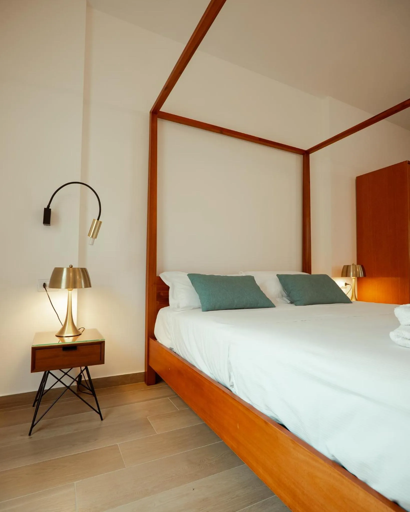 Bed in Domus Maris Relais Boutique Hotel