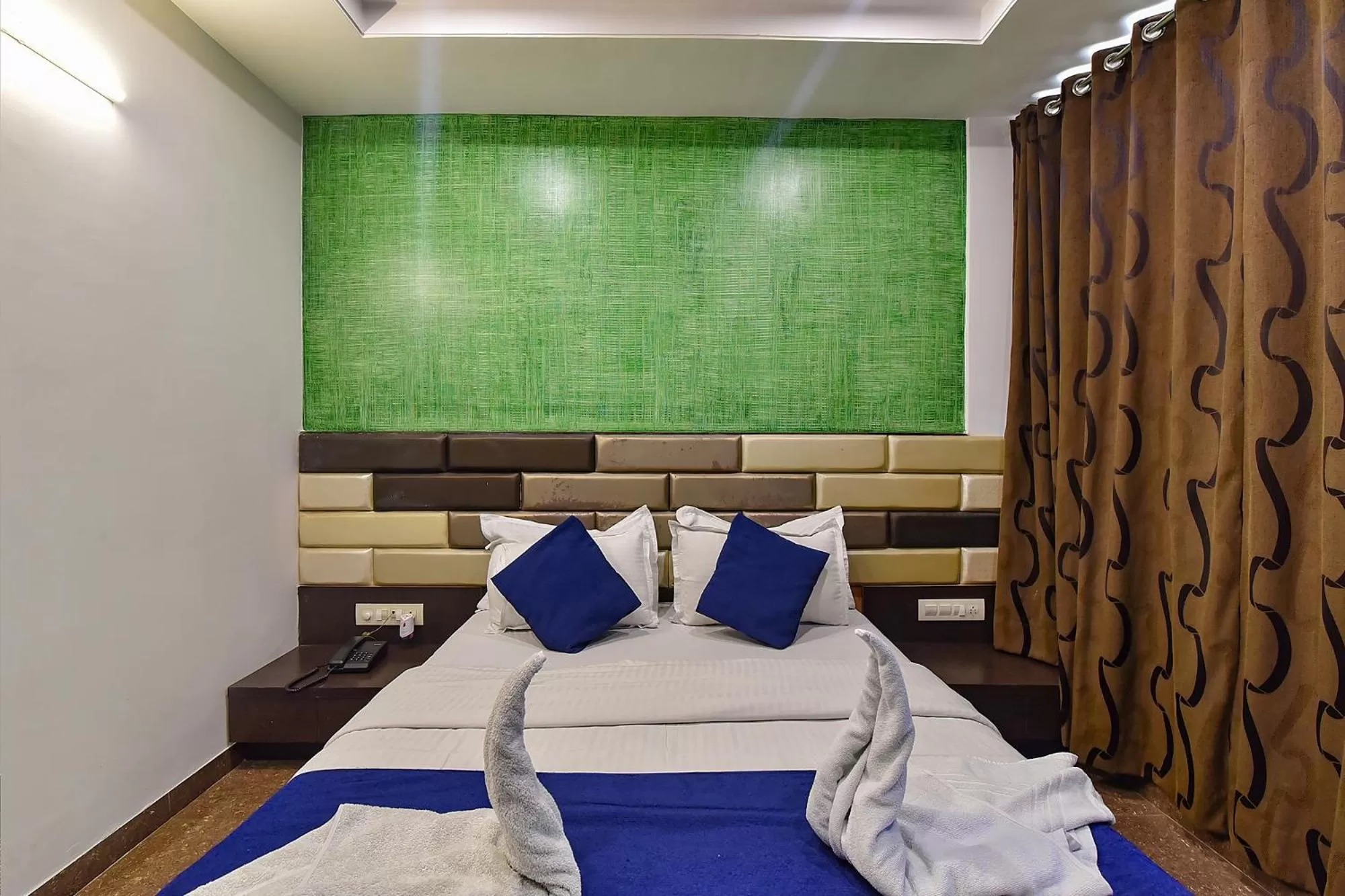 Bed in FabExpress Silver Plaza