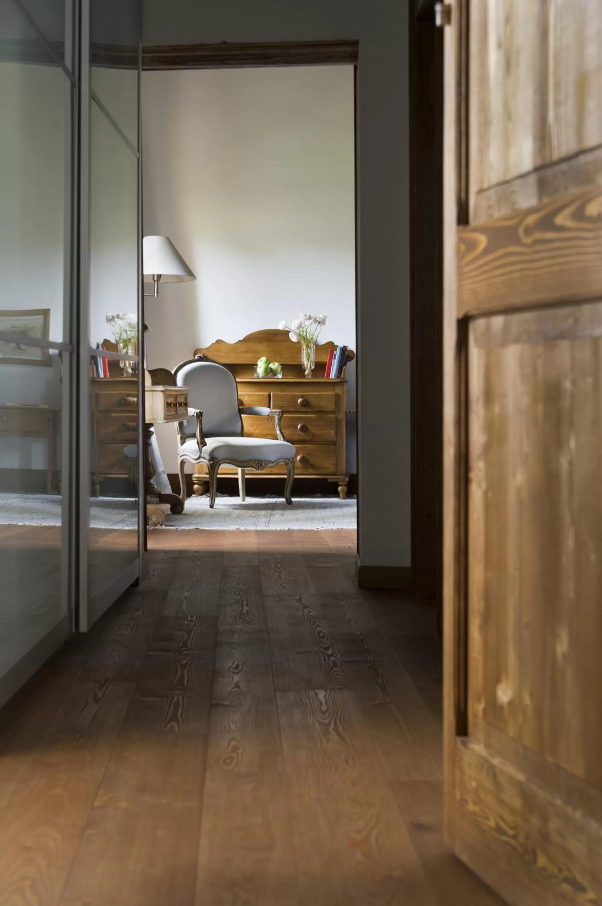 Decorative detail, Bed in Il Relais dell'Abbazia