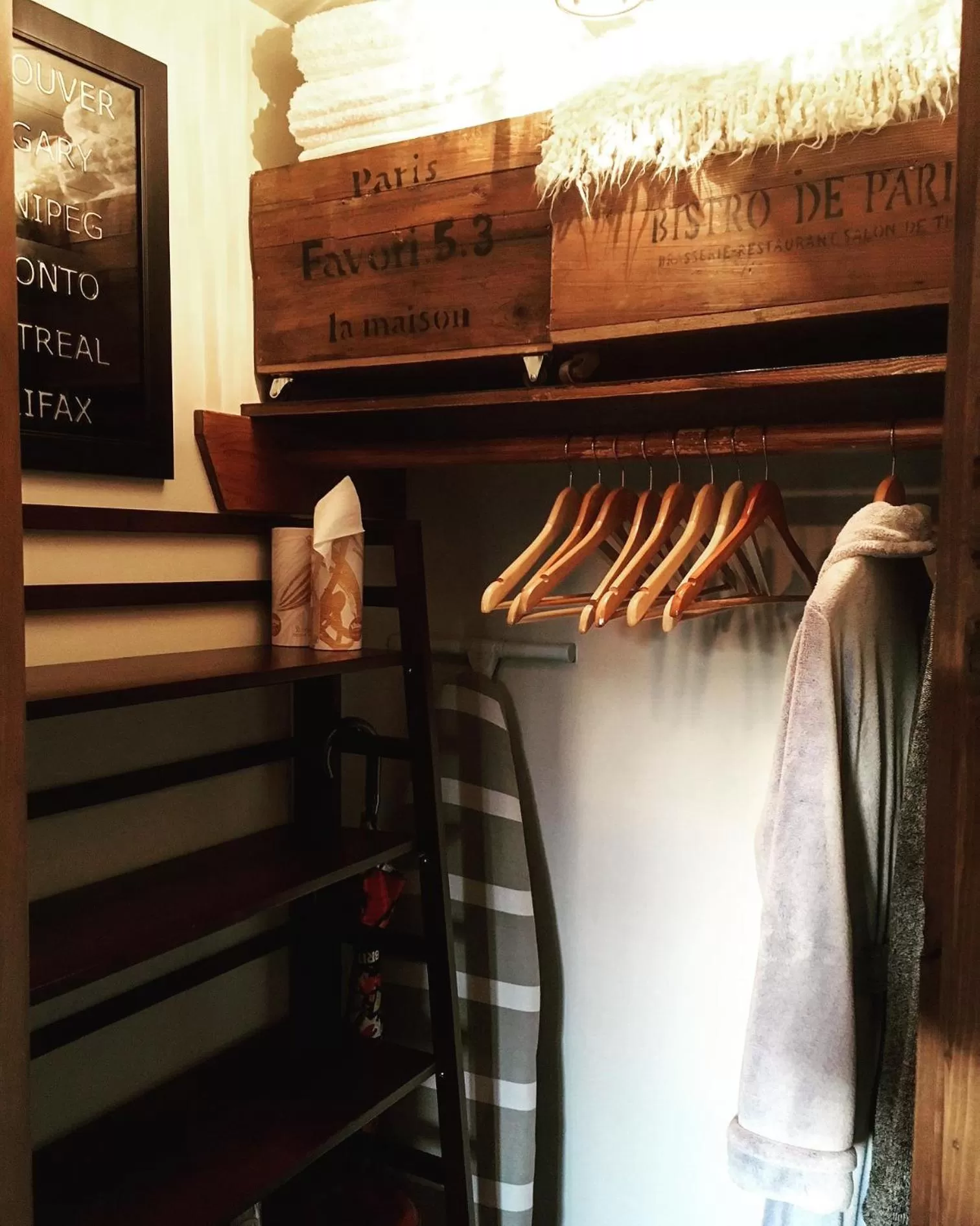 Bedroom in A Suite Retreat - Beyond Bed & Breakfast