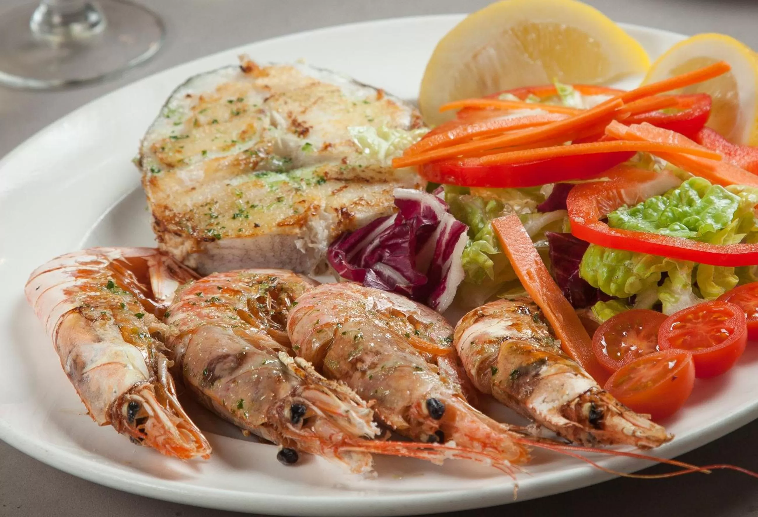 Food and drinks in Hotel Restaurant Les Brases